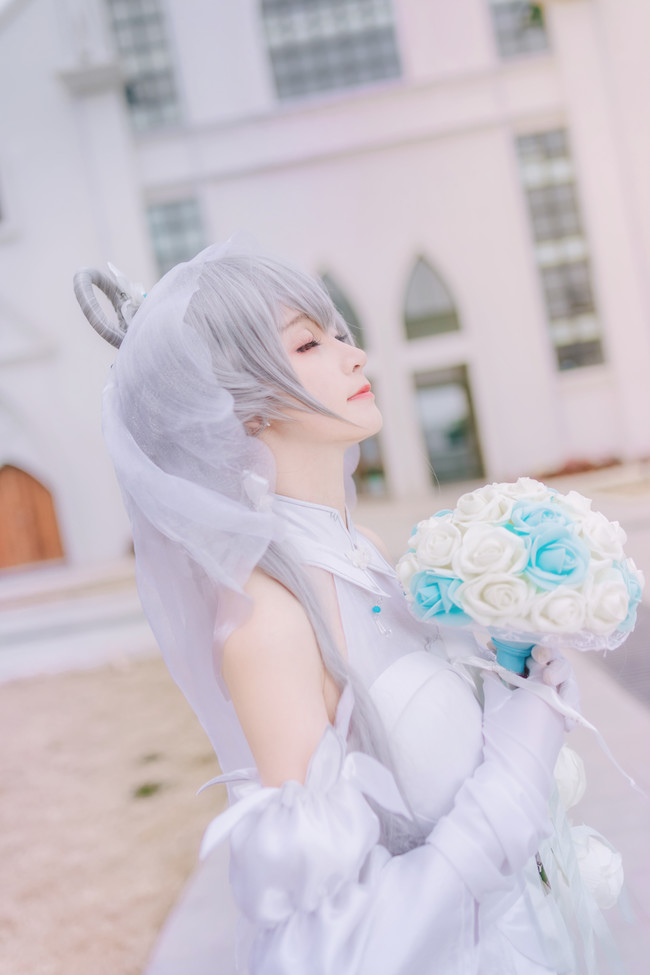 【COS正片】你真的对花嫁洛天依没有兴趣么 COSPLAY-第4张