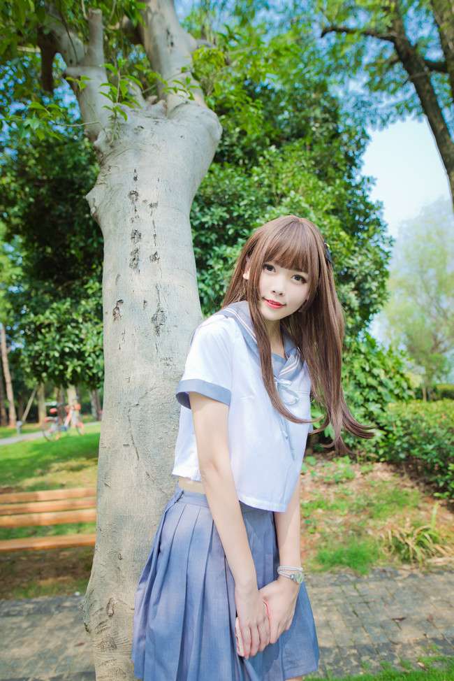 你会不会稍微注意一下不起眼的我呢？ COSPLAY-第6张