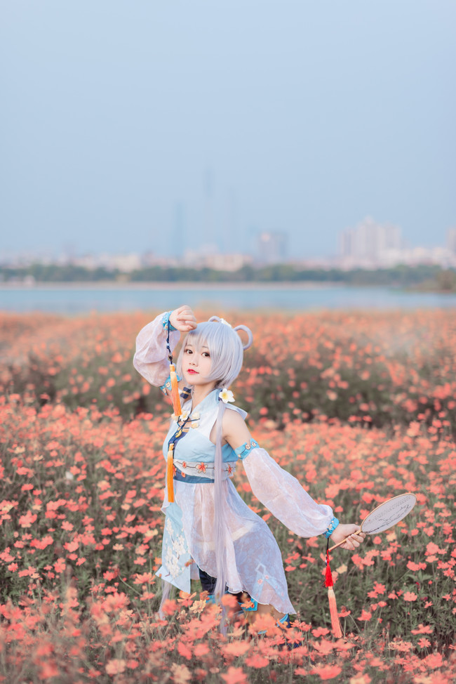 COS 洛天依 -小歪酱 COSPLAY-第2张