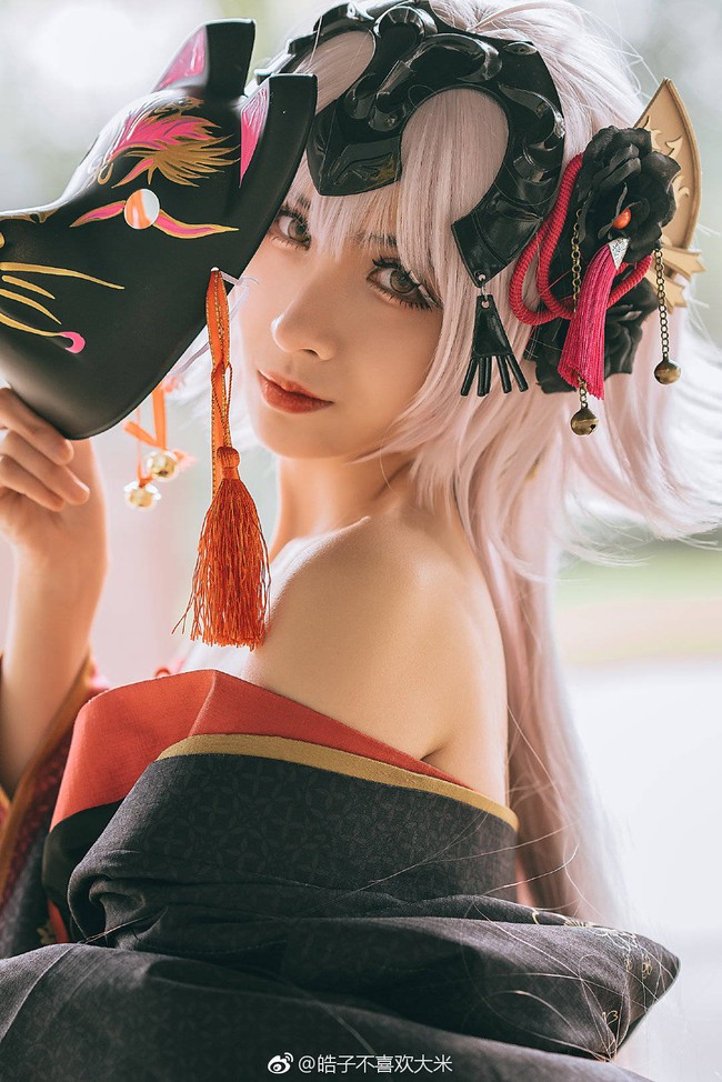 花魁黑贞 cosplay 场照 COSPLAY-第1张