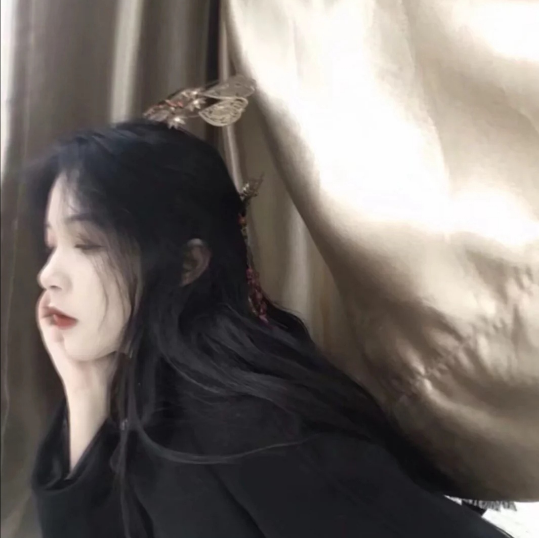 女头像 温柔女头像 就是因为遇见你生活才如此甜蜜? 头像-第4张