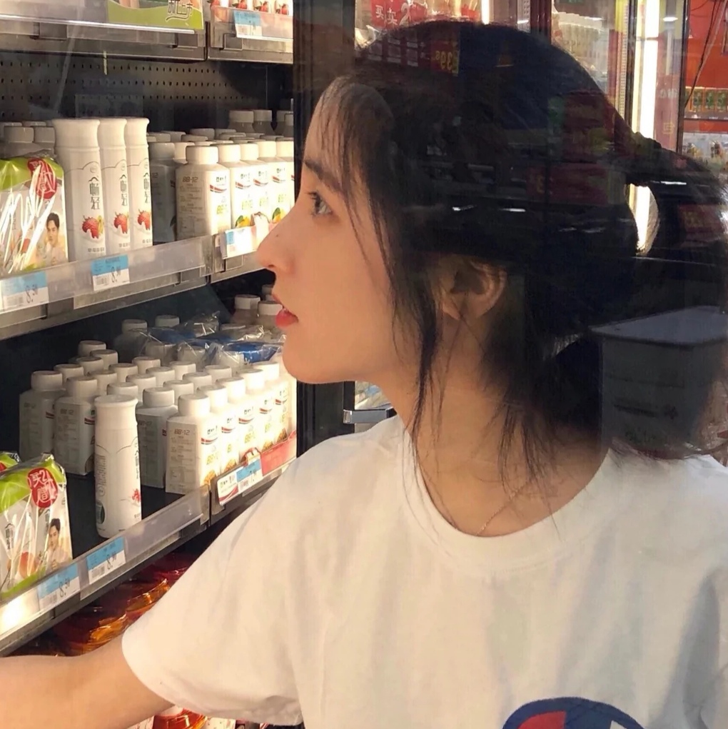 可爱女头像 把你抱在怀里 揣在兜里? 头像-第3张