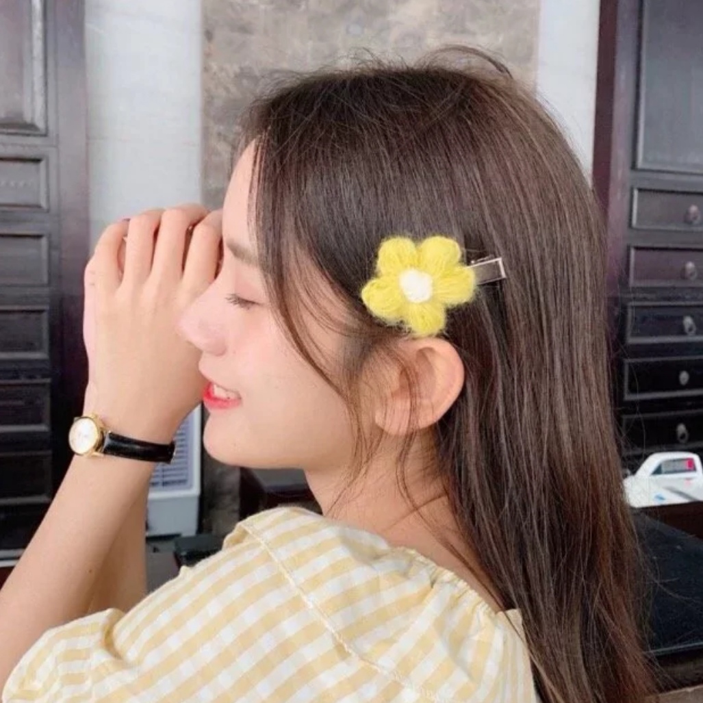 可爱女头像 把你抱在怀里 揣在兜里? 头像-第1张