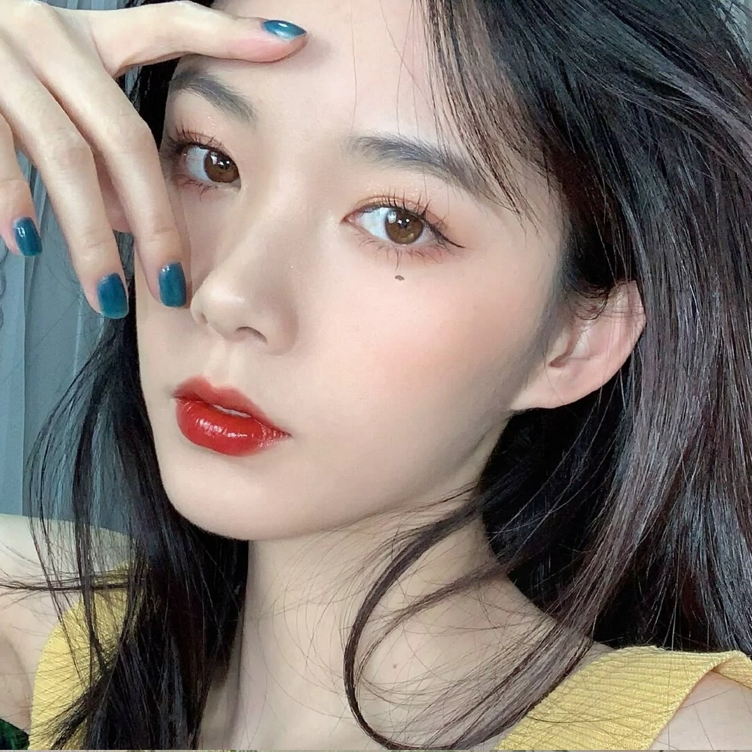 纯欲风女头像 哪有什么避风港 心情不好的时候都是一个人. 女生头像-第2张