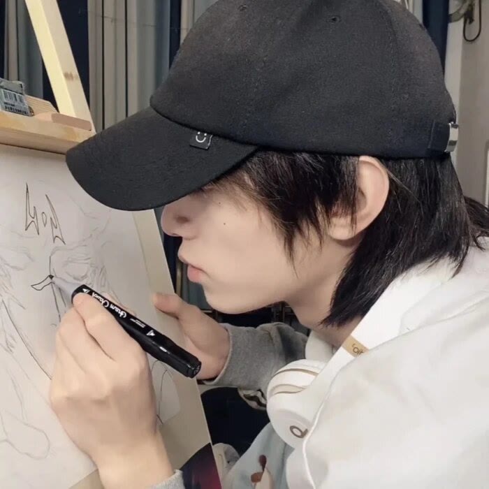 [头像] ins风格男生头像七八张