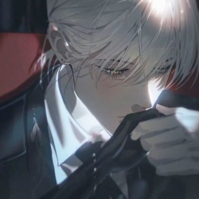 潮流动漫头像男生伤感,破碎的心痛苦的眼泪 潮流动漫头像男生伤感,破碎的心痛苦的眼泪
