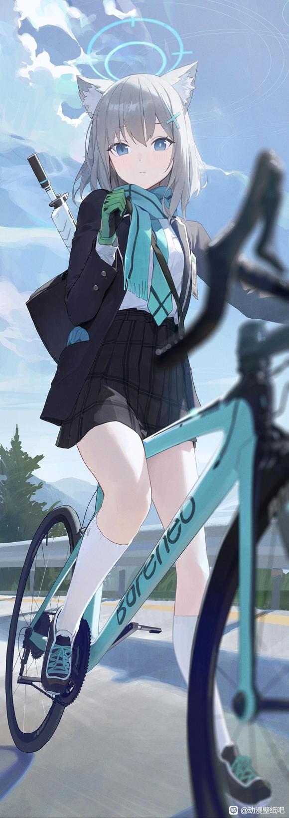 P站插画 碧蓝档案 砂狼 骑自行车 兽耳@モ誰 P站美图-第1张