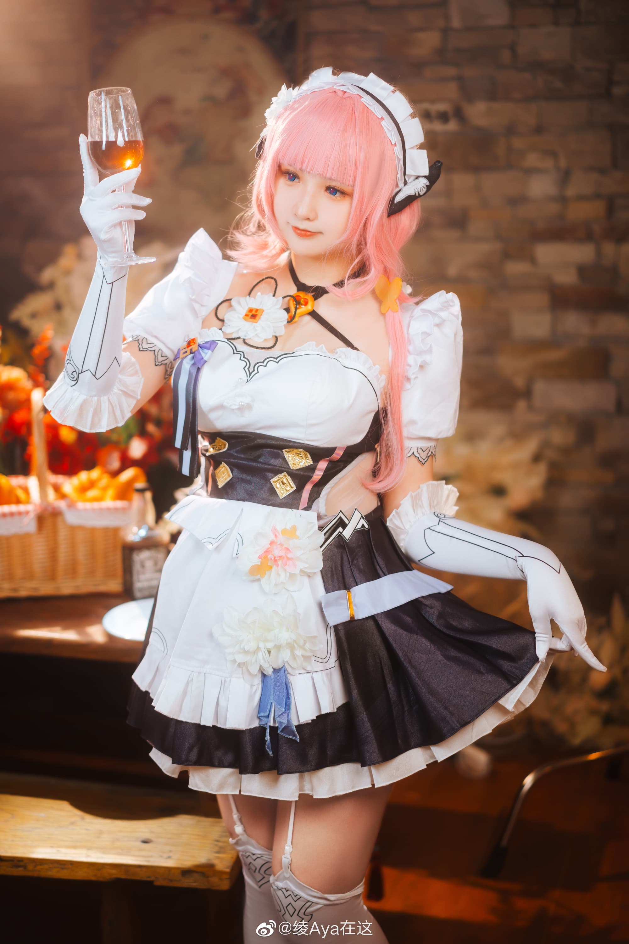 【COS】你可不要被三次元的女人给骗了呀 ♪ 崩坏3 爱莉希雅女仆cos@绫Aya在这 COSPLAY-第8张