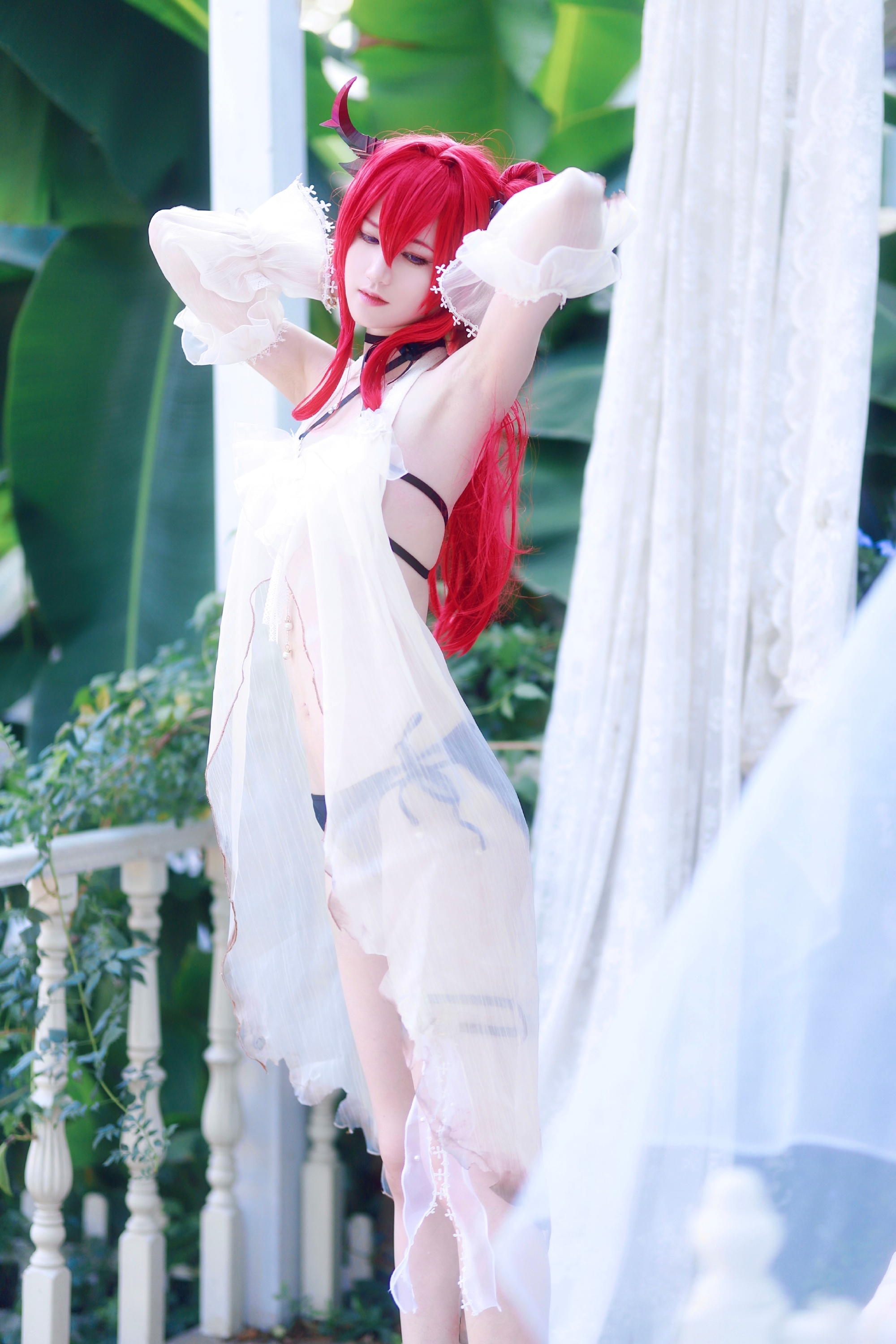 【COS】第一次尝试衣服覆盖率这么低的cos！ 明日方舟 缤纷奇境 CW03 - 史尔特尔@老黄酥糖 COSPLAY-第8张