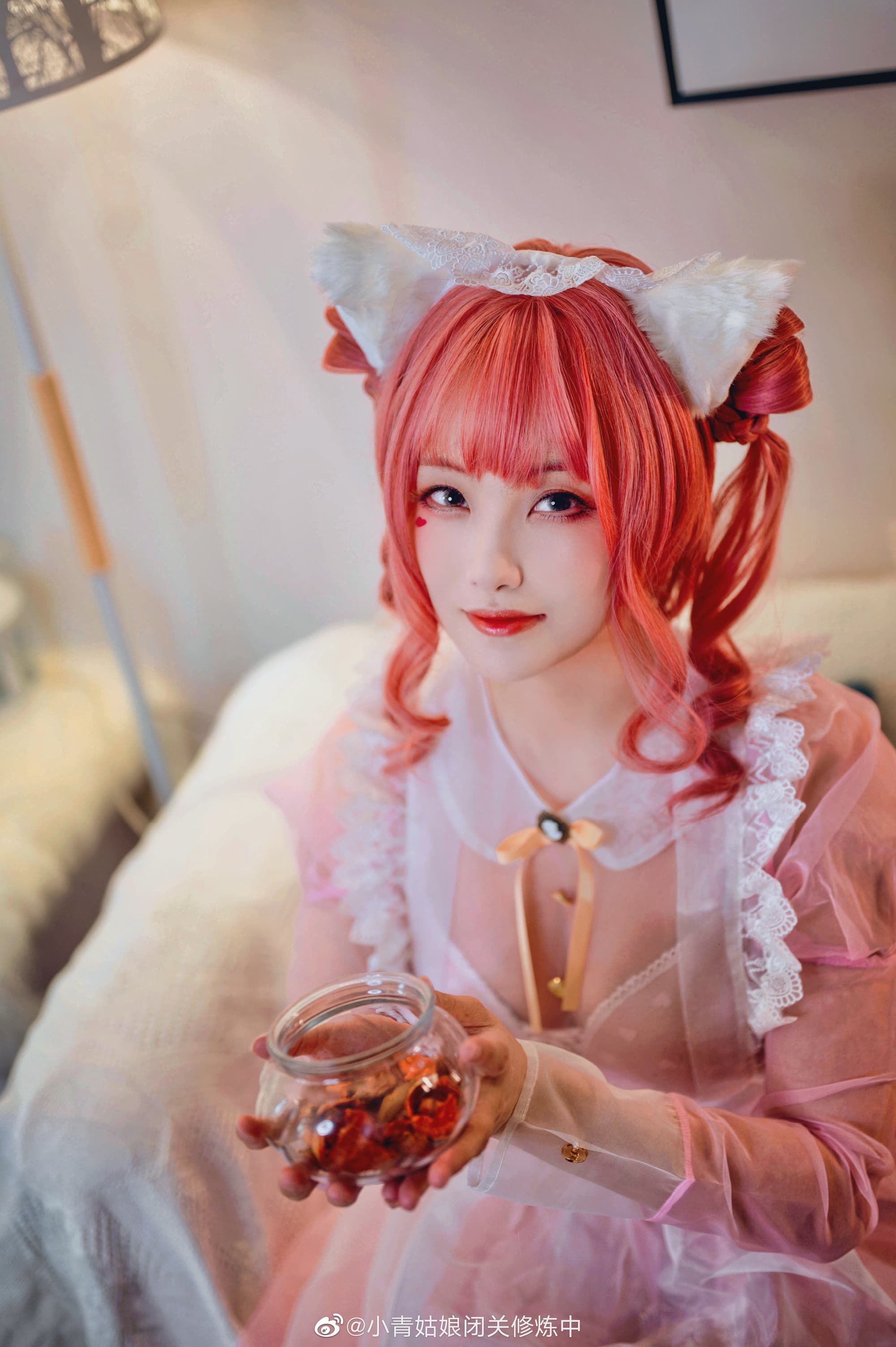 透明女仆终于出片啦。会被和谐几张我也不知道，随缘吧。@小青姑娘闭关修炼中 COSPLAY-第8张