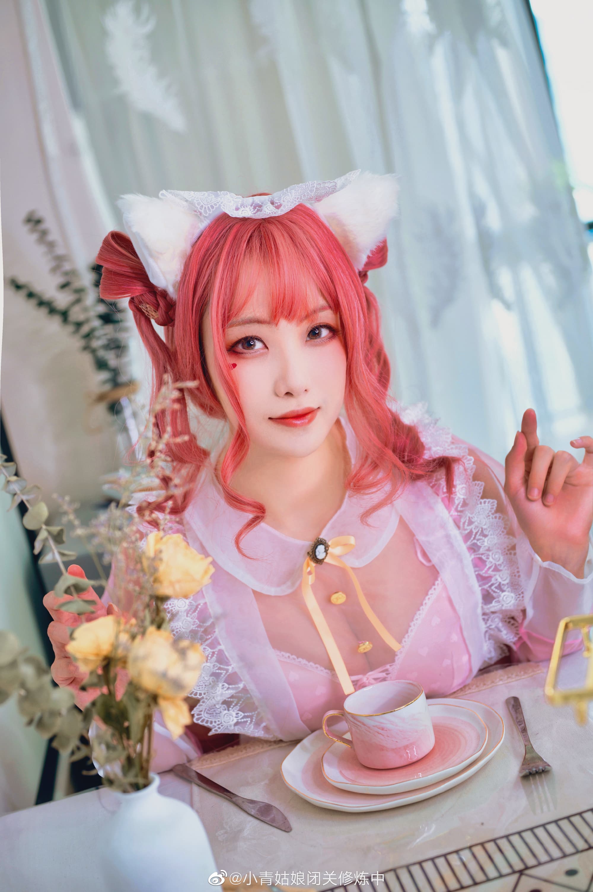 透明女仆终于出片啦。会被和谐几张我也不知道，随缘吧。@小青姑娘闭关修炼中 COSPLAY-第11张