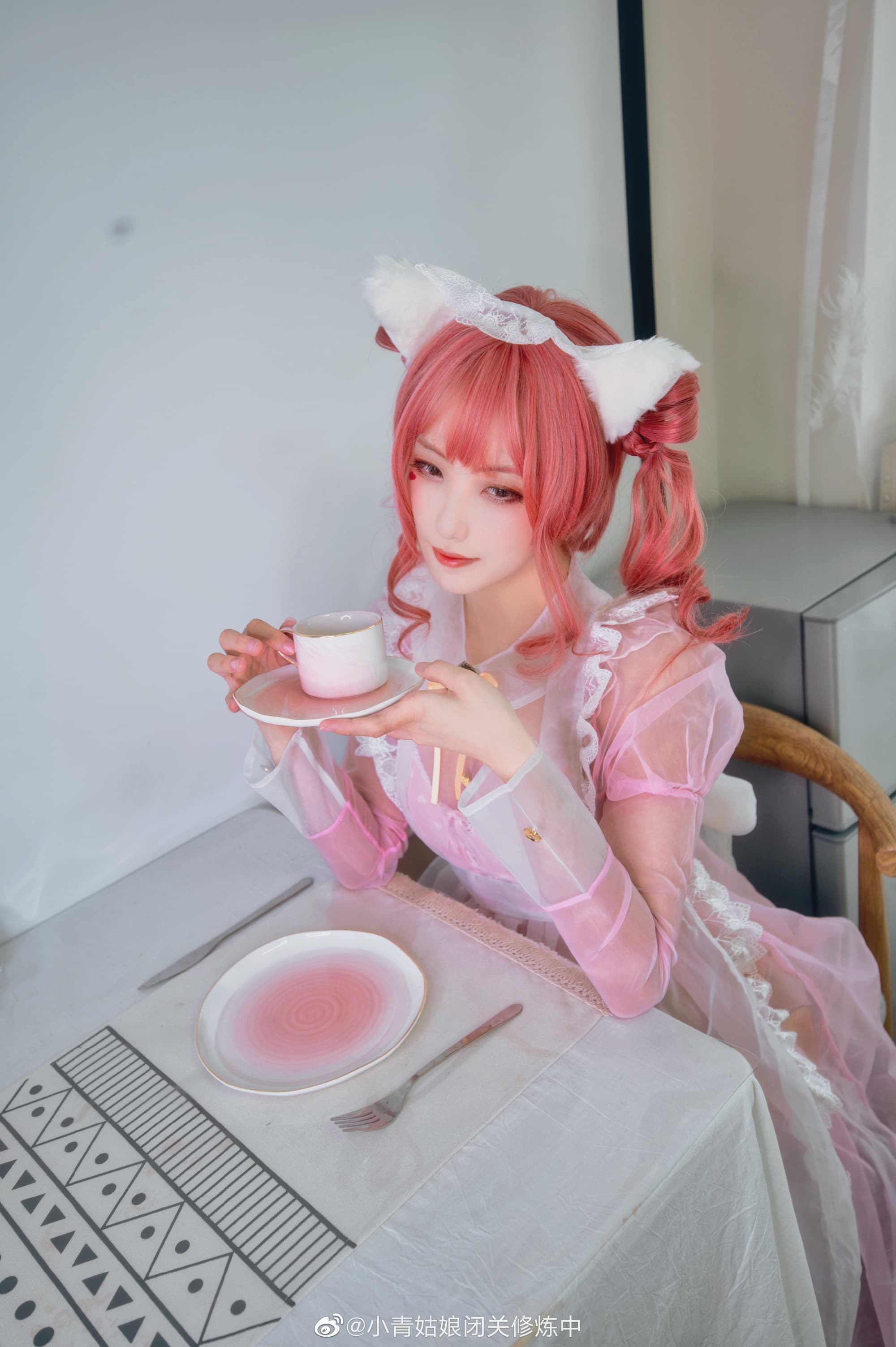 透明女仆终于出片啦。会被和谐几张我也不知道，随缘吧。@小青姑娘闭关修炼中 COSPLAY-第12张