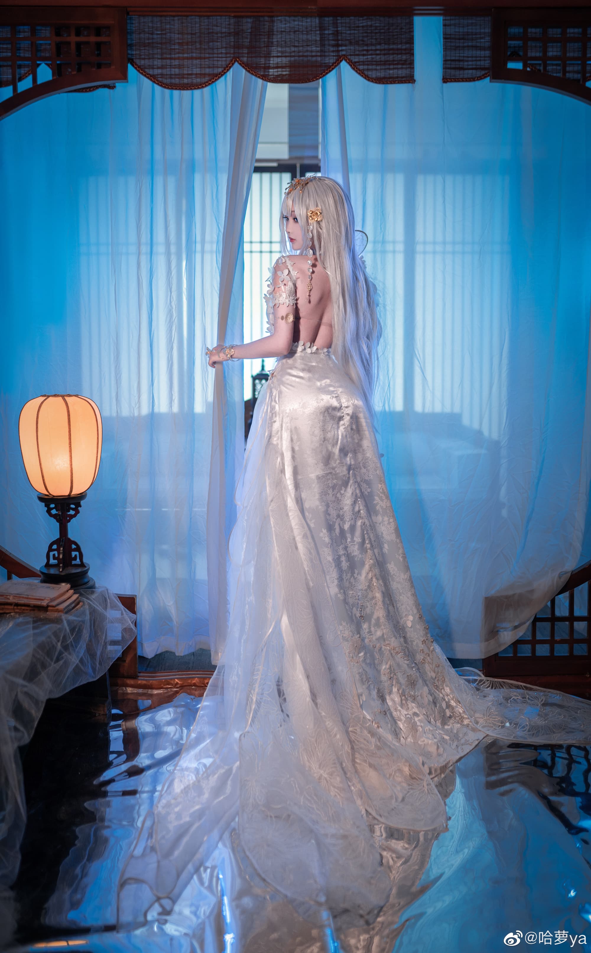 【COS】埃姆登，即我们——已经在你面前了  碧蓝航线 埃姆登 探寻的水月之涧 白@哈萝ya COSPLAY-第1张