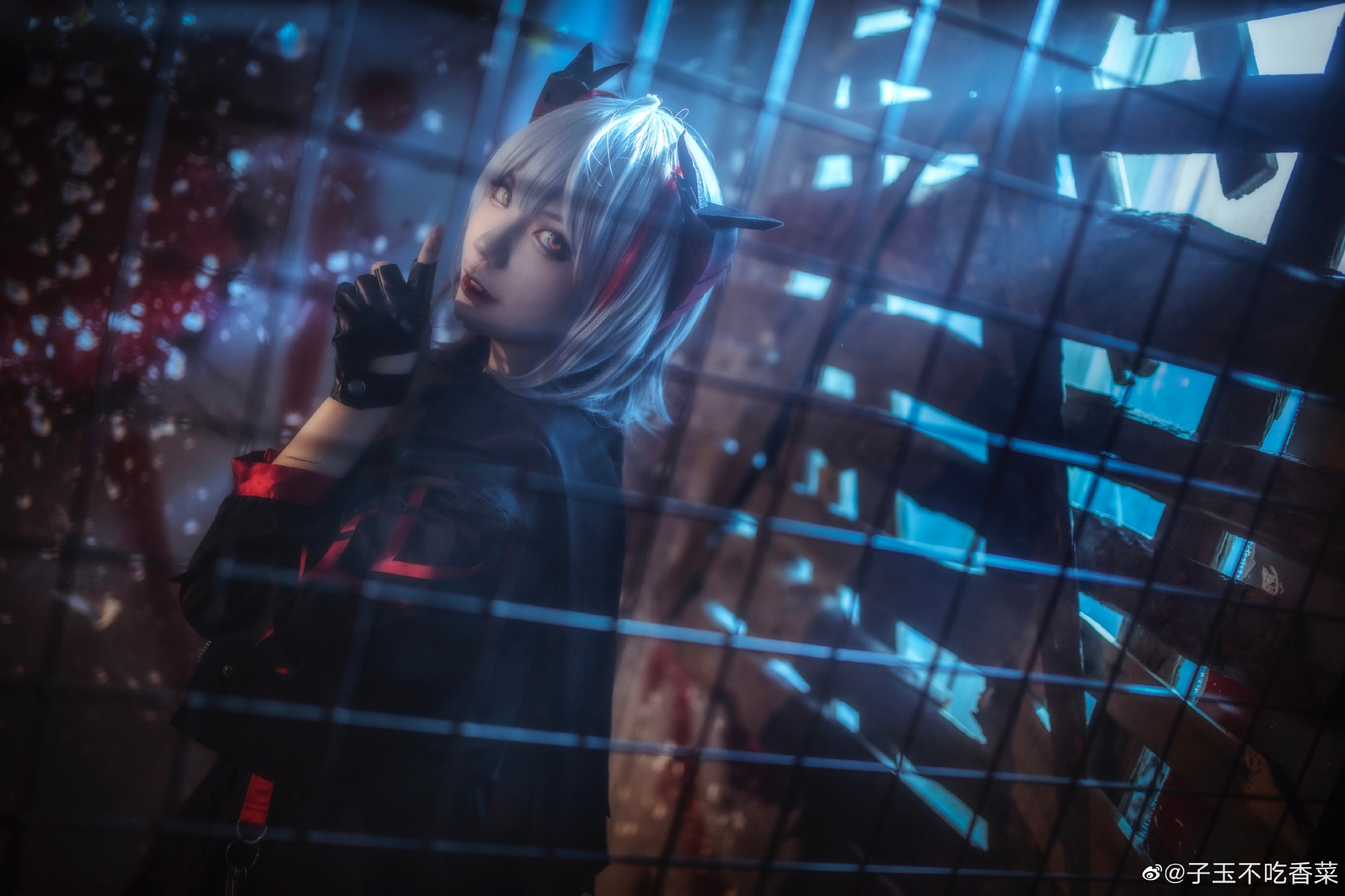 【COS】对了，有个意料之外的损失—W死了 明日方舟w@子玉不吃香菜 COSPLAY-第5张