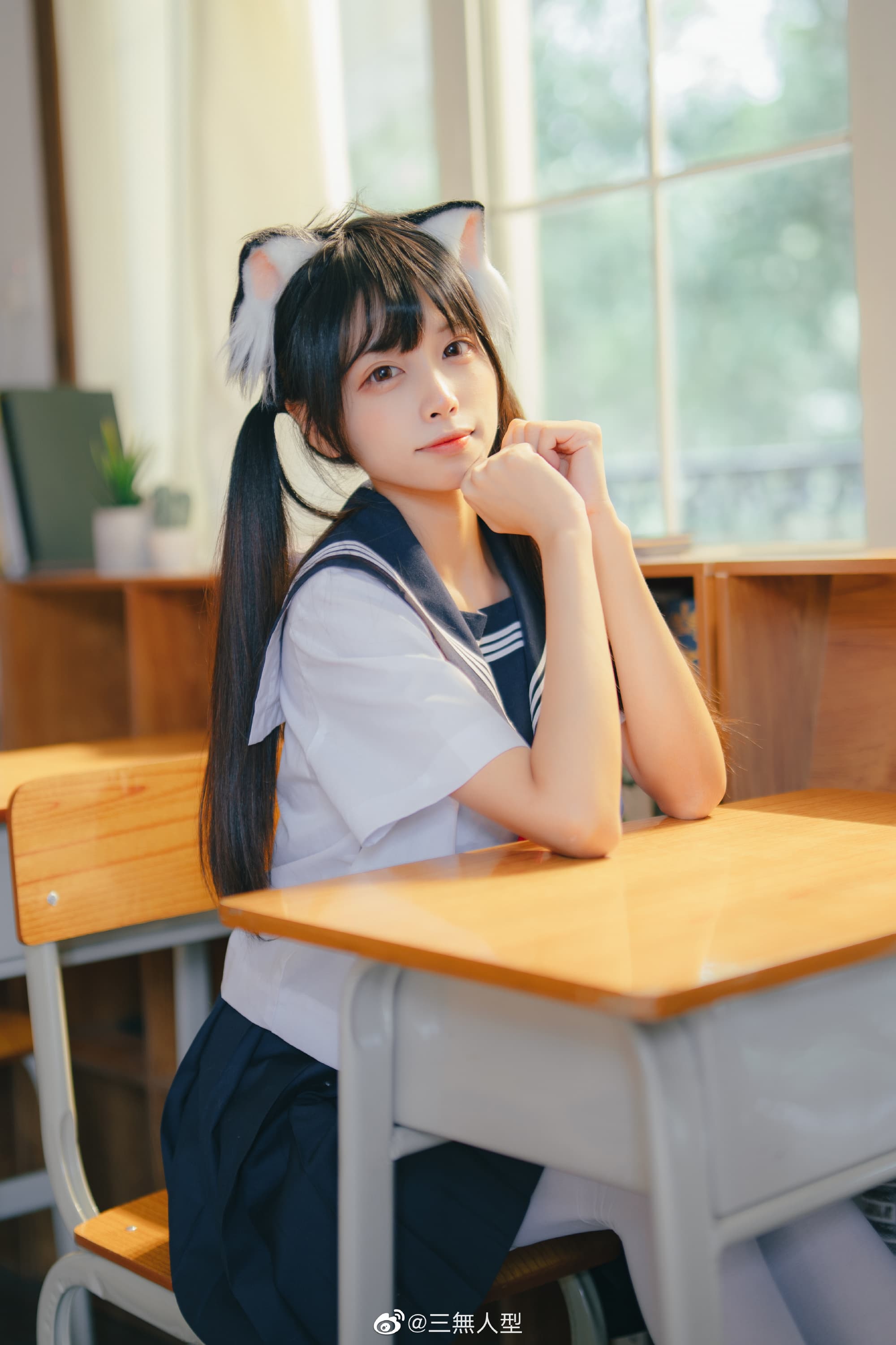 少女写真 如果可以的话 ，摸摸小猫的头吧 少女死库水@三無人型 摄影-第1张