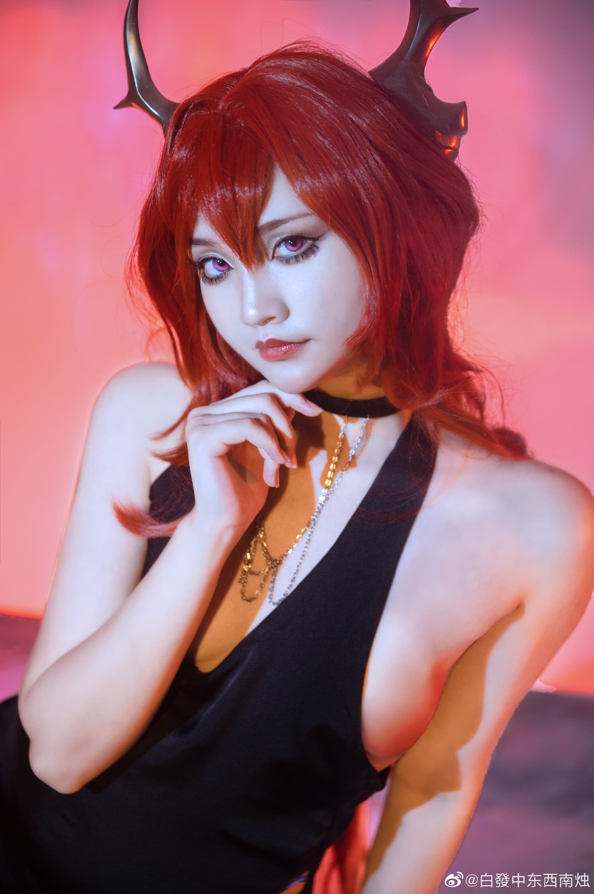 【COS】懒癌晚期修好六套图没发我有罪 明日方舟 史尔特尔@白發中东西南烛 COSPLAY-第1张