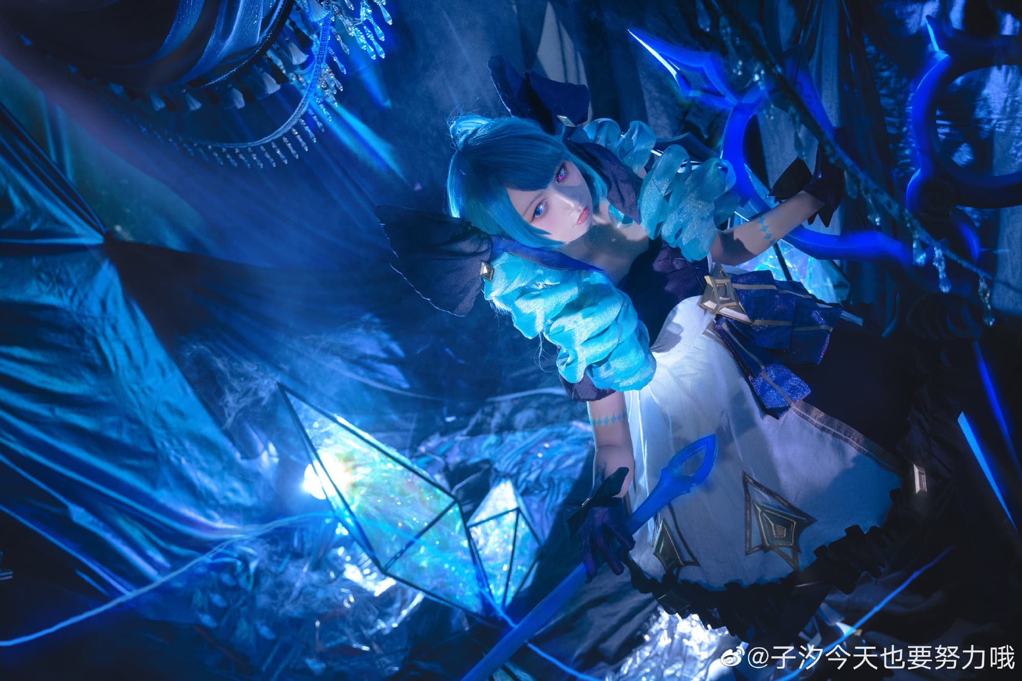 【COS】剪刀、针头、线团,我的主人用这些工具创造了我,我不会让她的天赋白白浪费 英雄联盟@子汐今天也要努力哦 COSPLAY-第5张