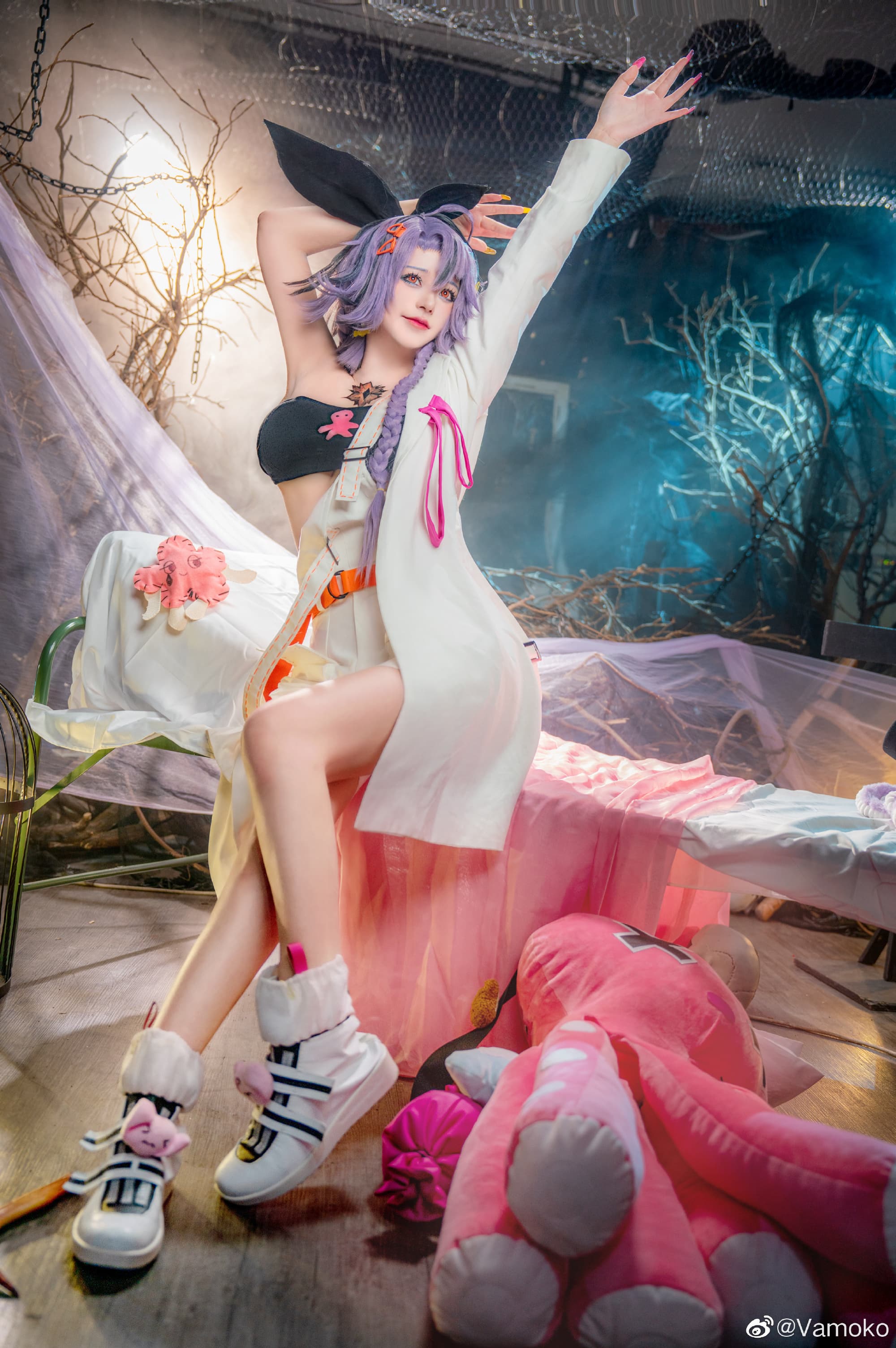 溅到身上了，下次还是你们打吧，我在边上看着就行～@Vamoko COSPLAY-第1张