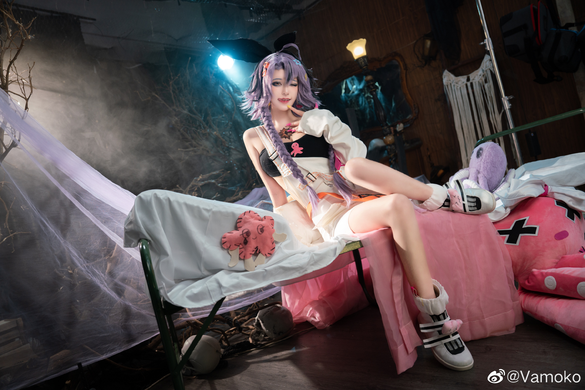 溅到身上了，下次还是你们打吧，我在边上看着就行～@Vamoko COSPLAY-第2张
