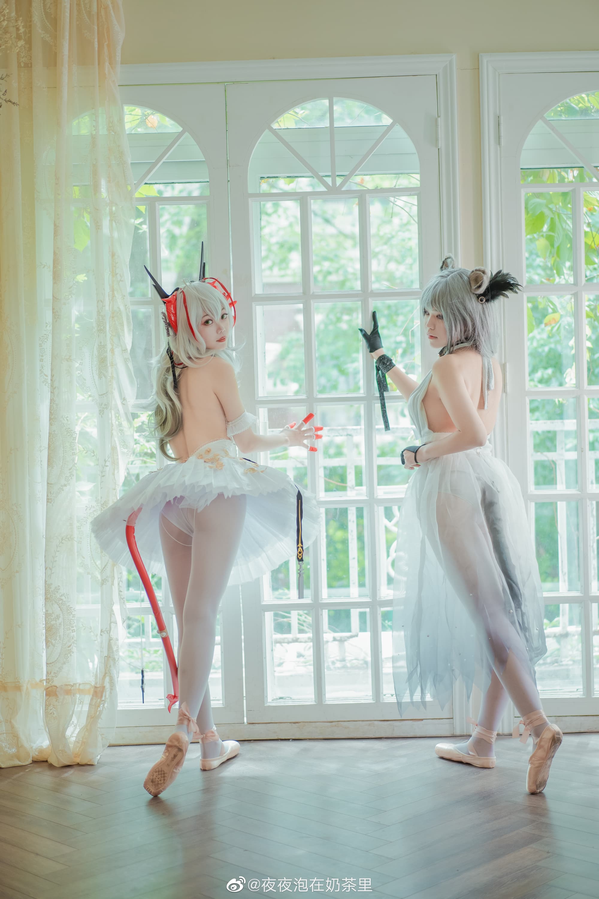 【COS】明日方舟 W@夜夜泡在奶茶里 COSPLAY-第2张