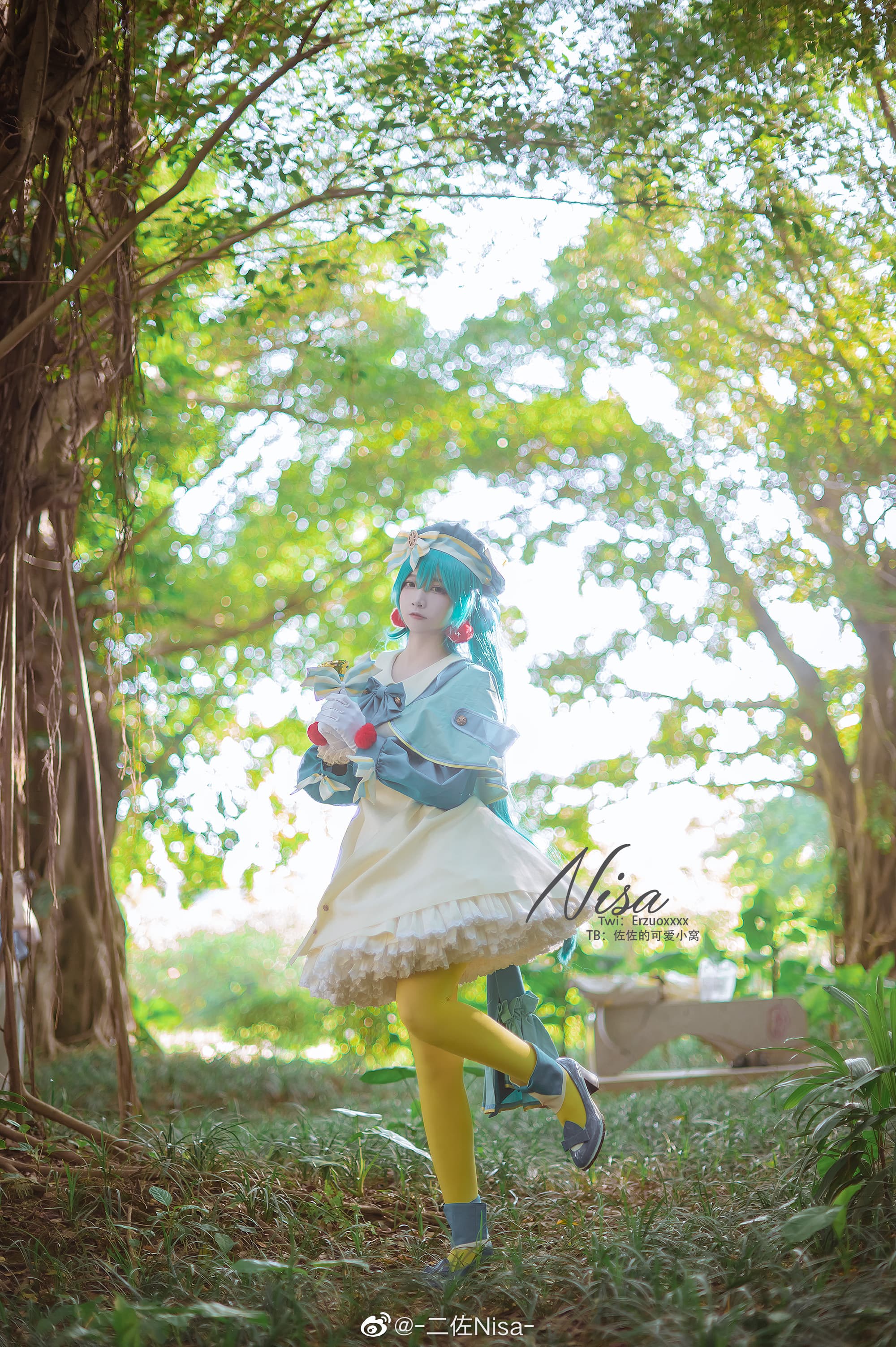 【cos正片】初音未来 波陈年老图的混更~ @-二佐Nisa- COSPLAY-第5张