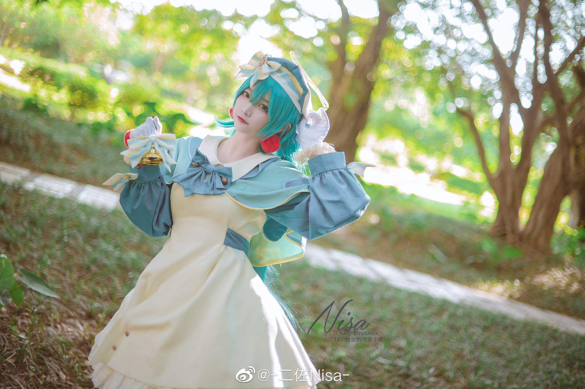 【cos正片】初音未来 波陈年老图的混更~ @-二佐Nisa- COSPLAY-第7张
