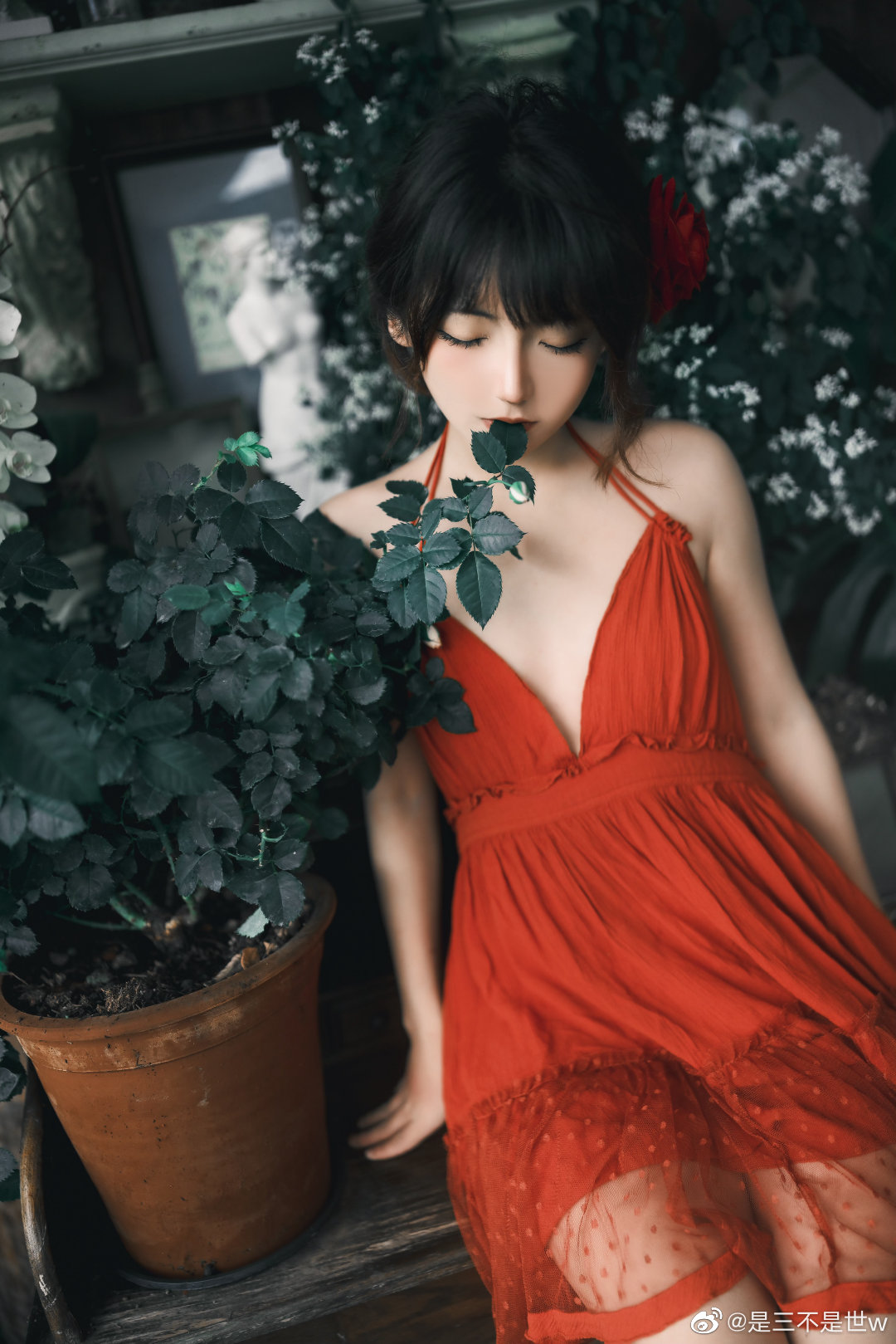 少女写真 正因为你在玫瑰上花费了时间，才使你的玫瑰如此重要。@是三不是世w 摄影-第9张