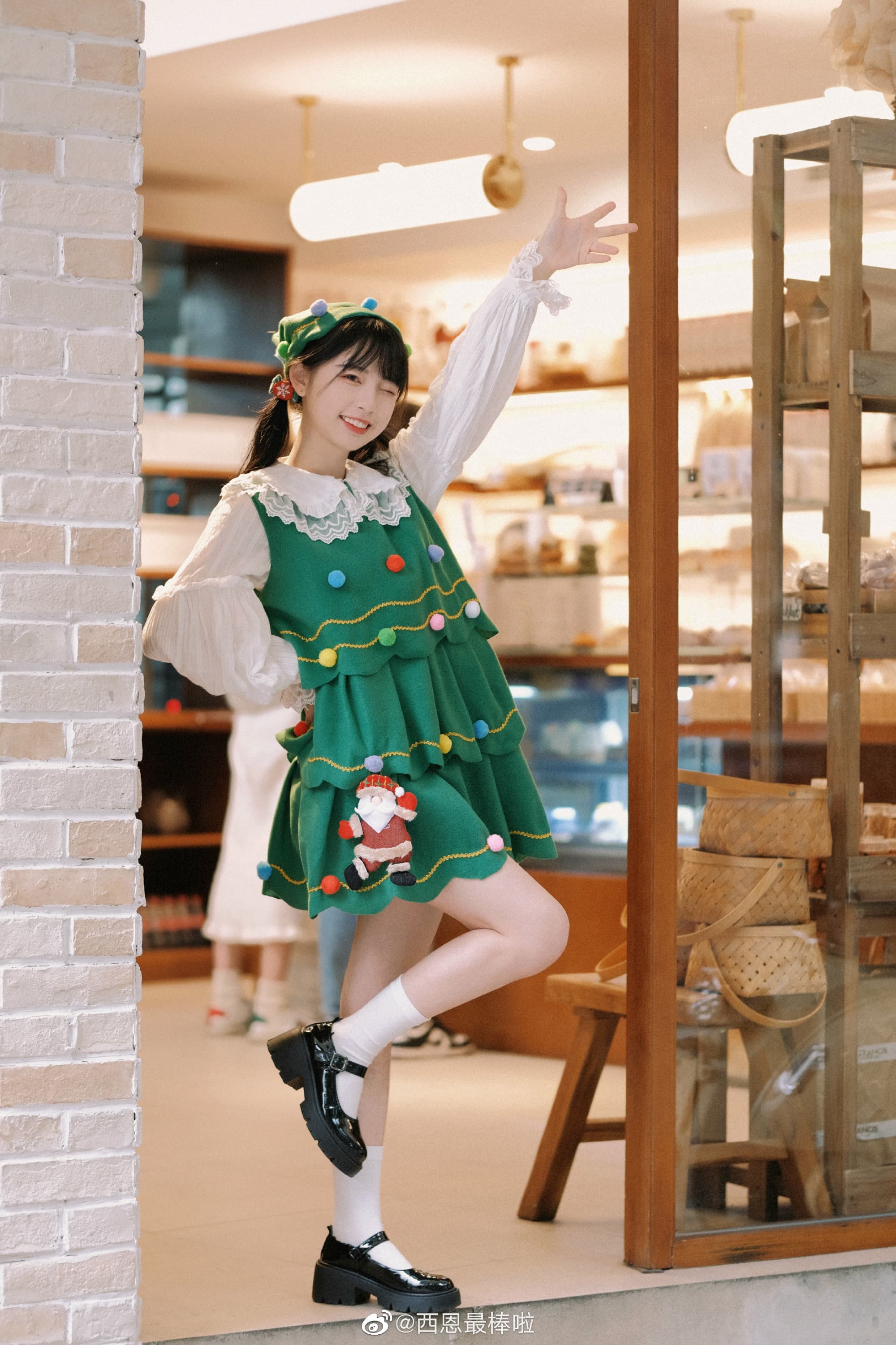 我是一棵圣诞树🎄 请在我的身上挂满礼物！@西恩最棒啦 摄影-第18张
