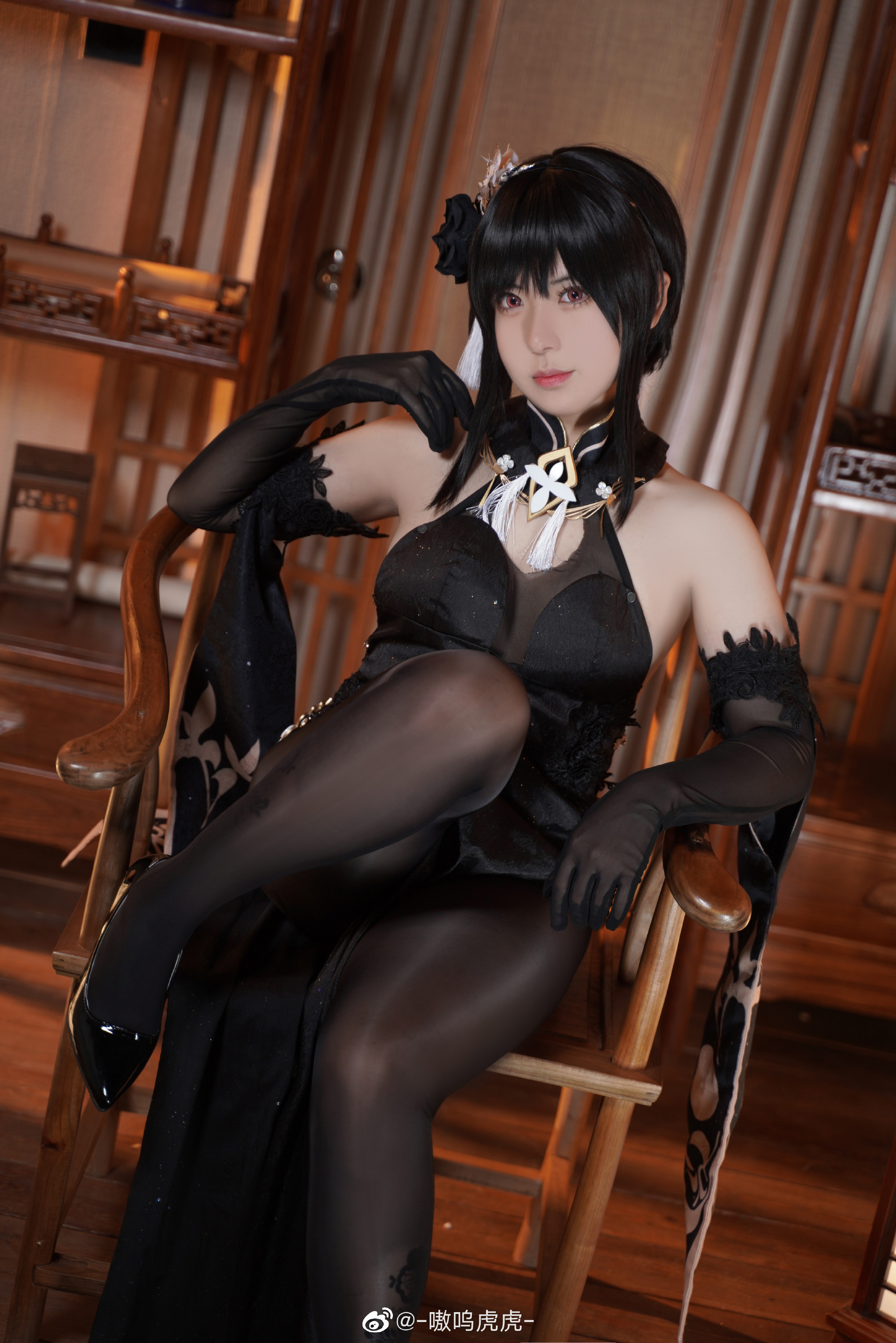 【COS】你现在是我的客人，分心考虑任务的事情可不好哦 碧蓝航线 镇海-奇奢华苑@-嗷呜虎虎- COSPLAY-第5张