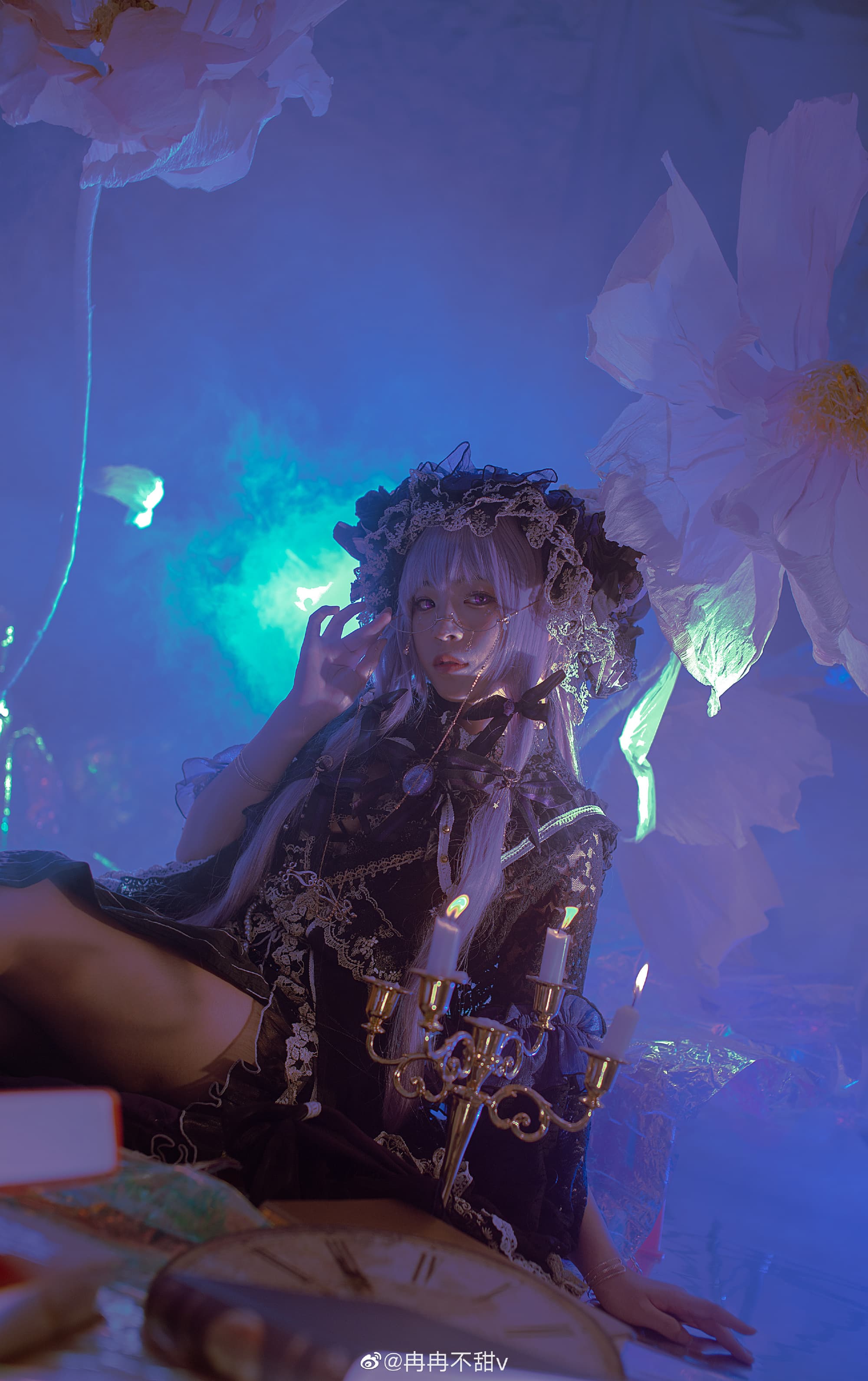 【COS】一百年来，每天都过着与书为伍的日子。居住在恶魔栖息的红魔馆，被称为红魔馆的头脑。 东方project 帕秋莉·诺蕾姬@冉冉不甜v COSPLAY-第12张