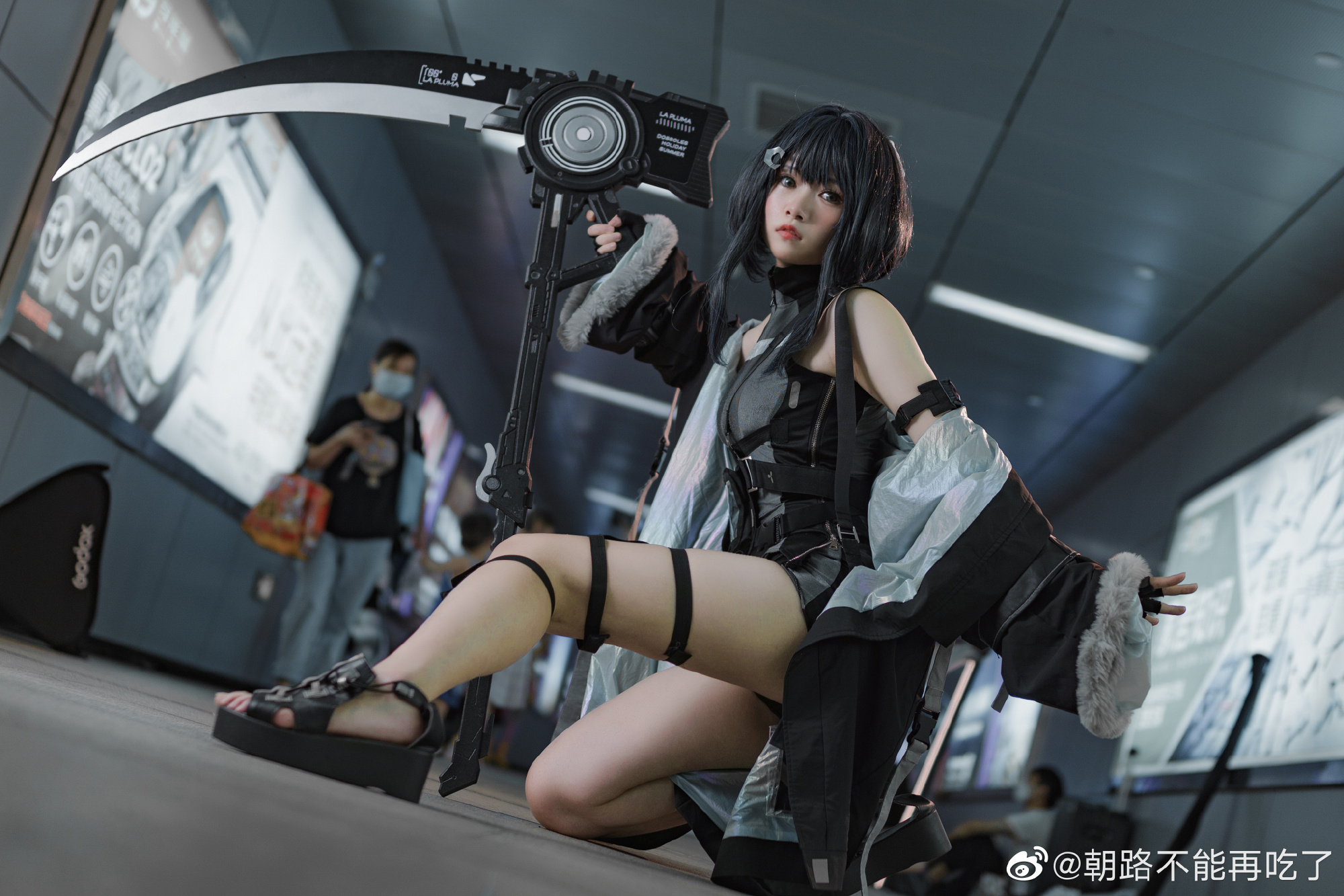【COS】明日方舟 羽毛笔@朝路不能再吃了 龙舌兰@铵柠Aaanil COSPLAY-第3张