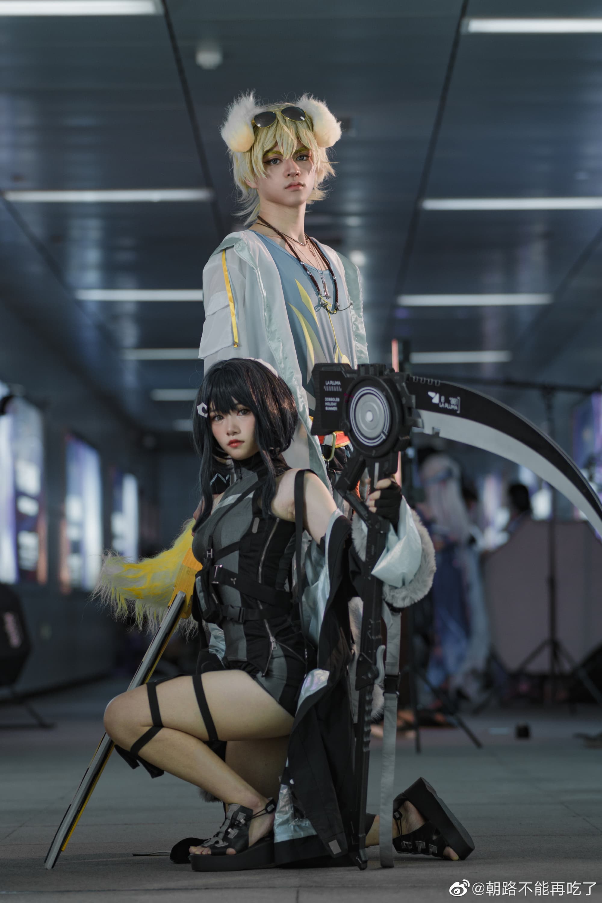 【COS】明日方舟 羽毛笔@朝路不能再吃了 龙舌兰@铵柠Aaanil COSPLAY-第7张