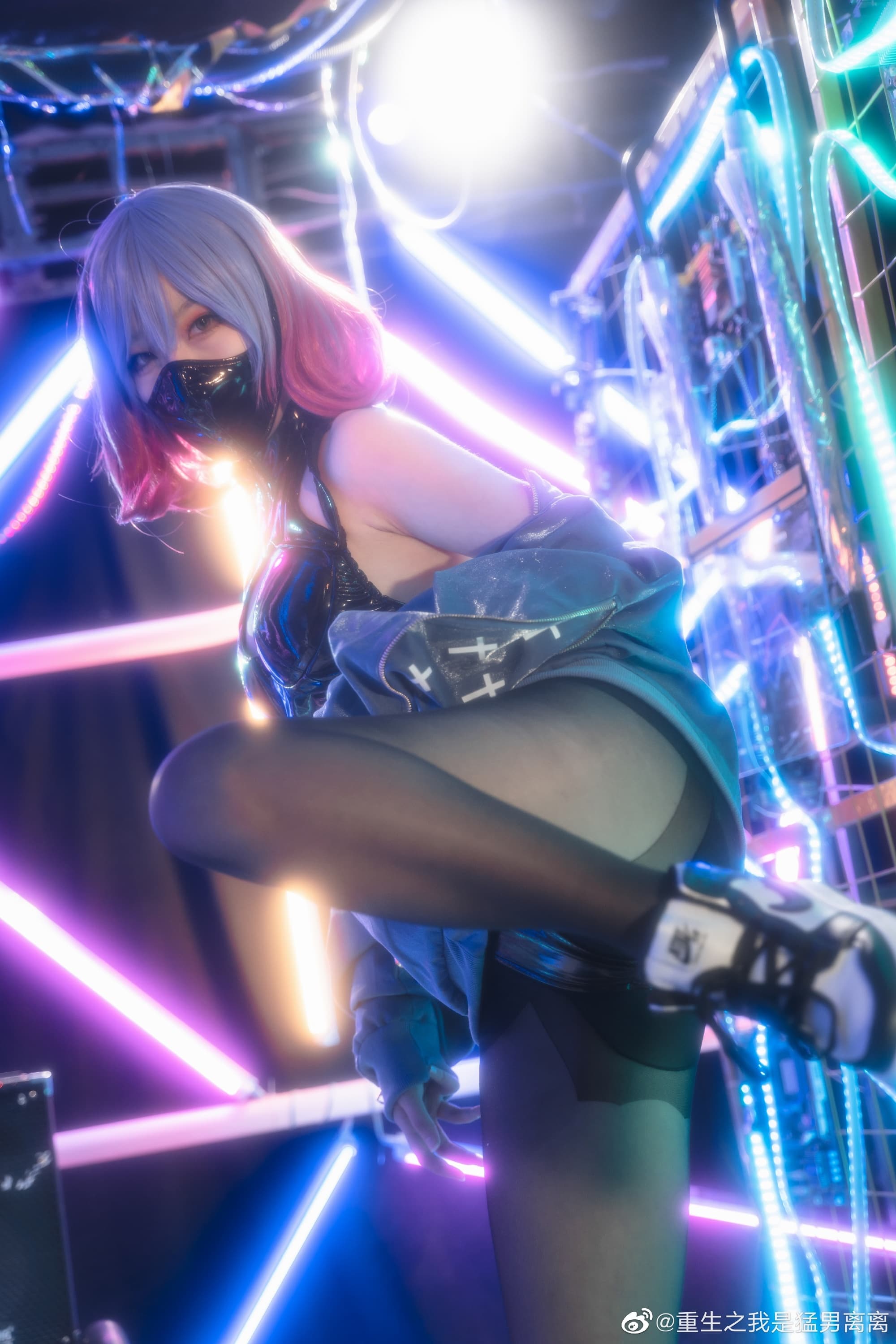 运动鞋x口罩x高开叉·Luna@重生之我是猛男离离 COSPLAY-第5张