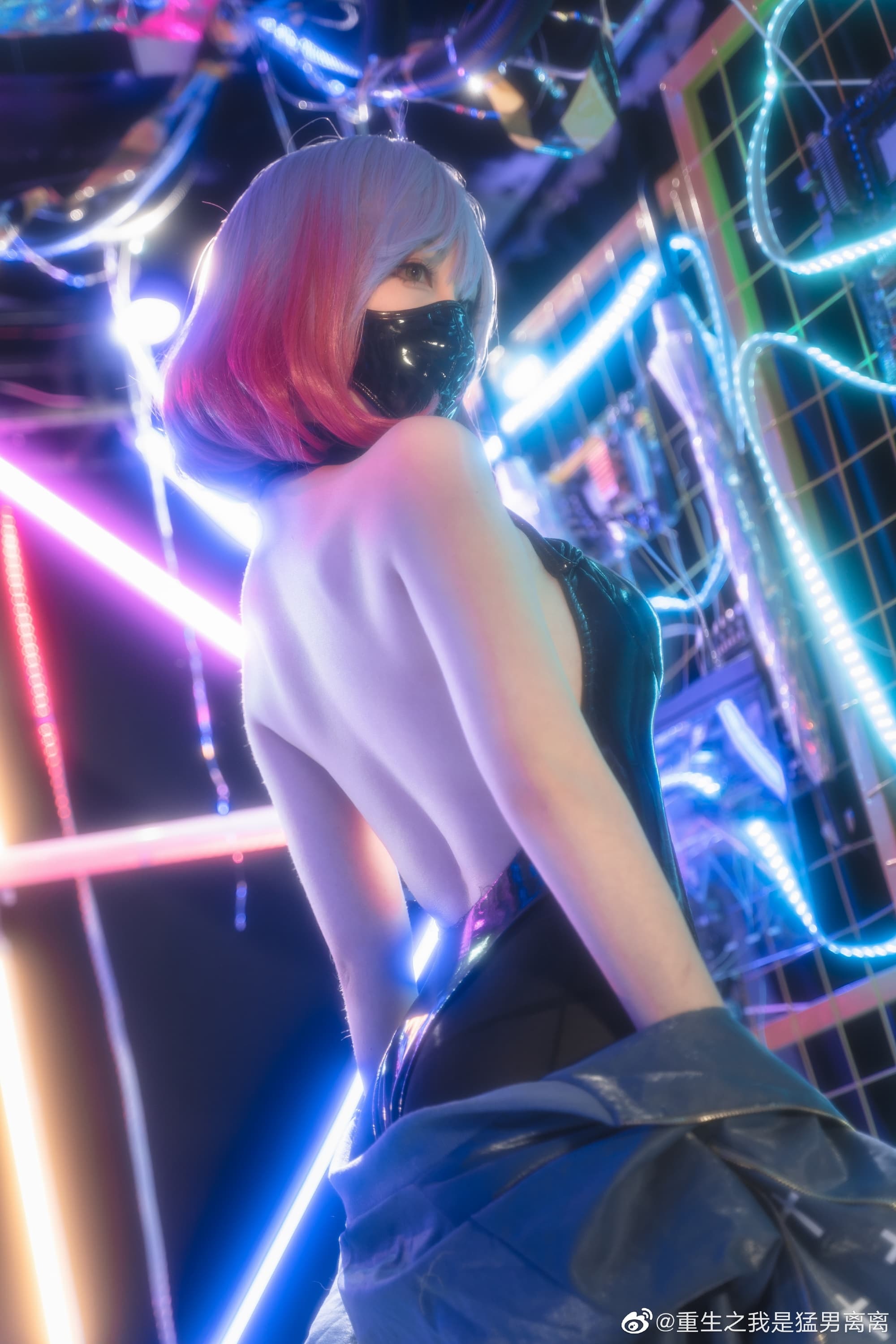 运动鞋x口罩x高开叉·Luna@重生之我是猛男离离 COSPLAY-第10张