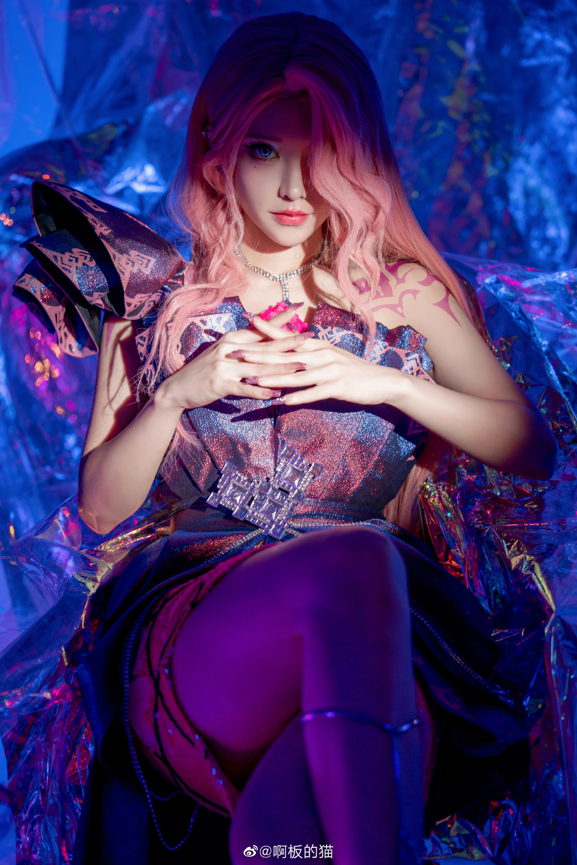 要是你想说点悄悄话，我们其实可以换个地方……@啊板的猫 COSPLAY-第3张