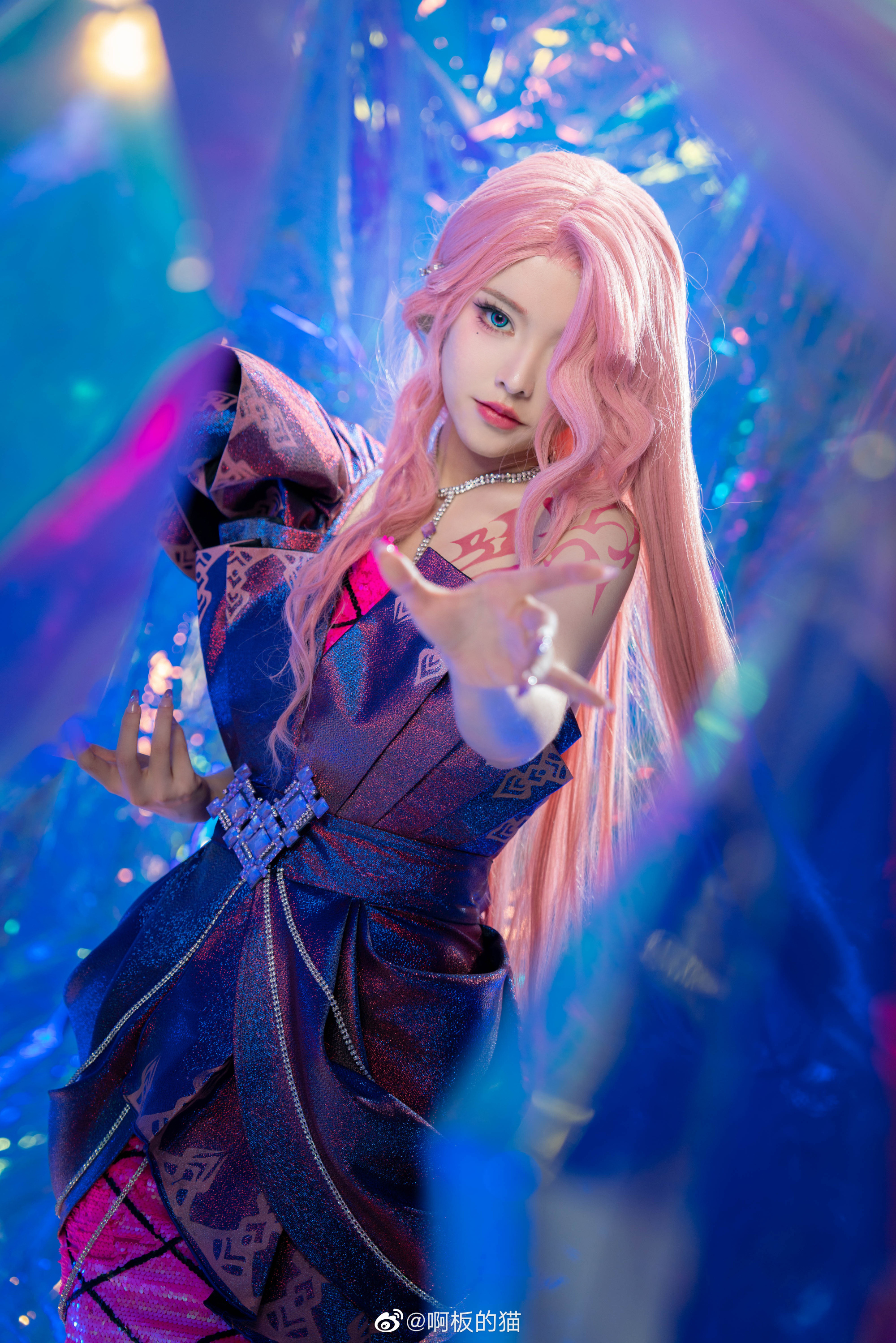 要是你想说点悄悄话，我们其实可以换个地方……@啊板的猫 COSPLAY-第10张