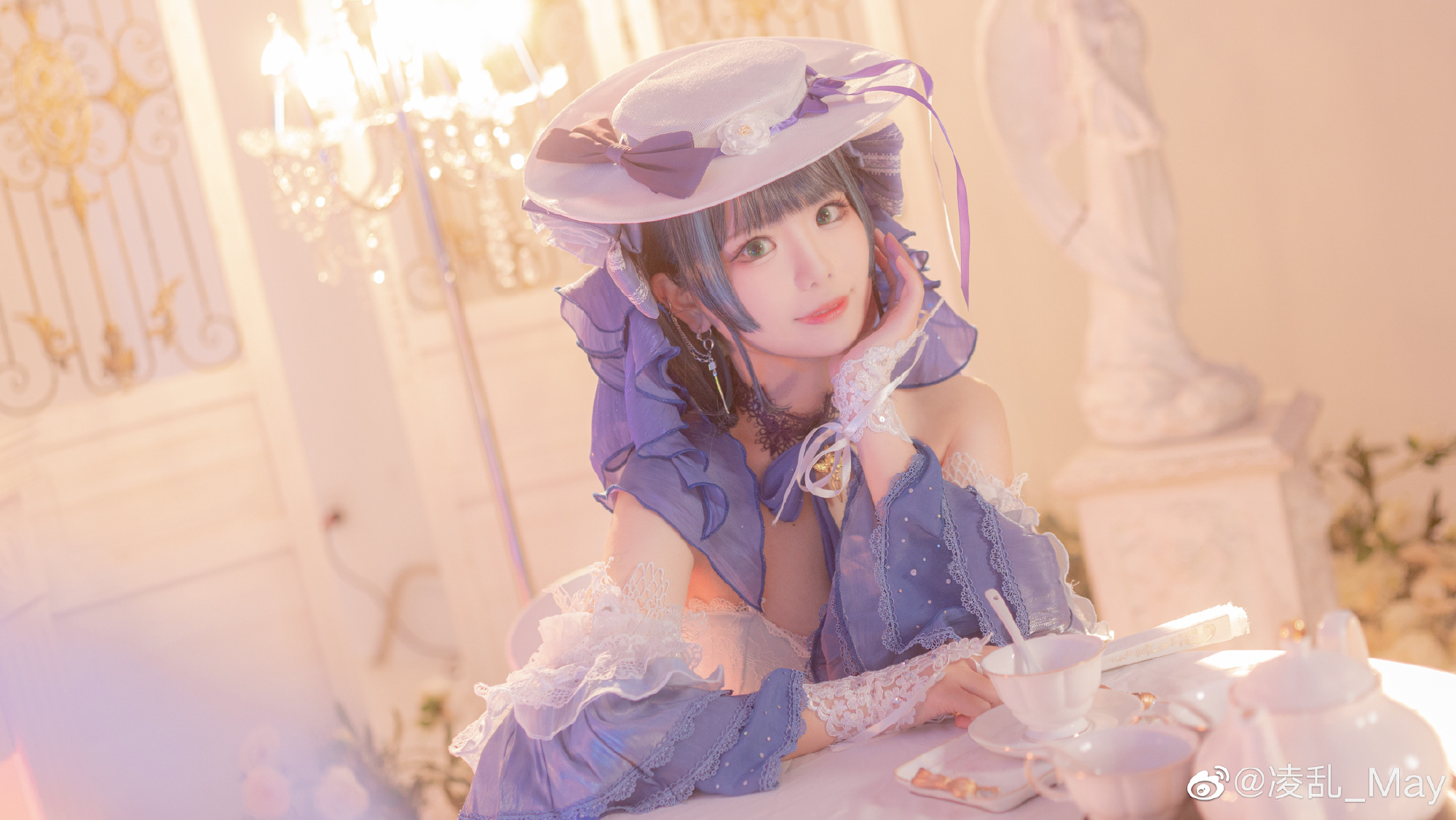 【COS】如果柴郡是宫殿里的公主的话……❄️冰雪公主- 柴郡@凌乱_May COSPLAY-第1张