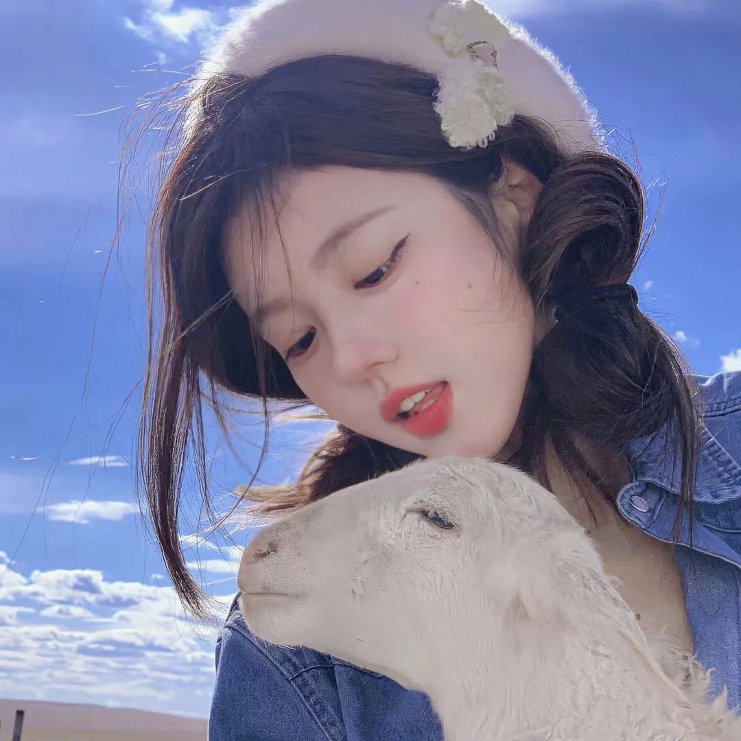 女生头像 清晨第一道光 照进了你的窗 温柔浮现脸庞 女生头像-第15张