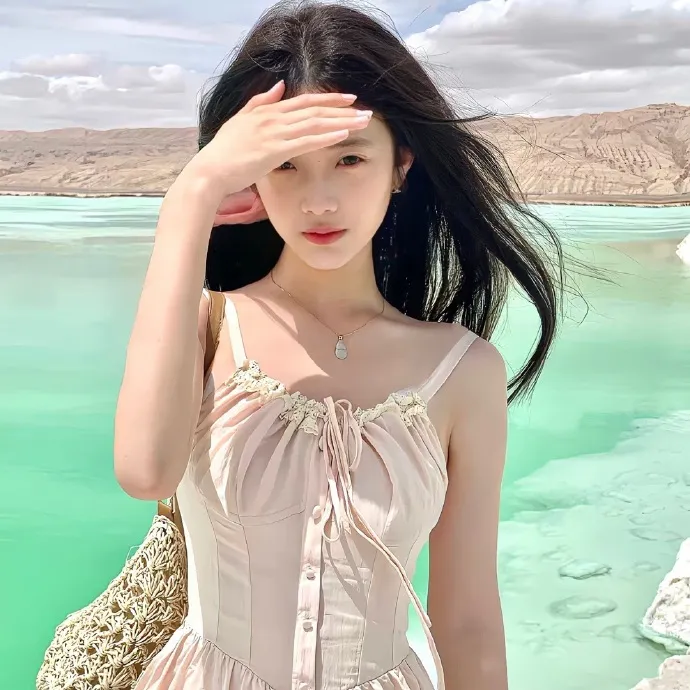 头像|不想换掉的𝙒𝙚𝘾𝙝𝙖𝙩头像 女生头像-第6张
