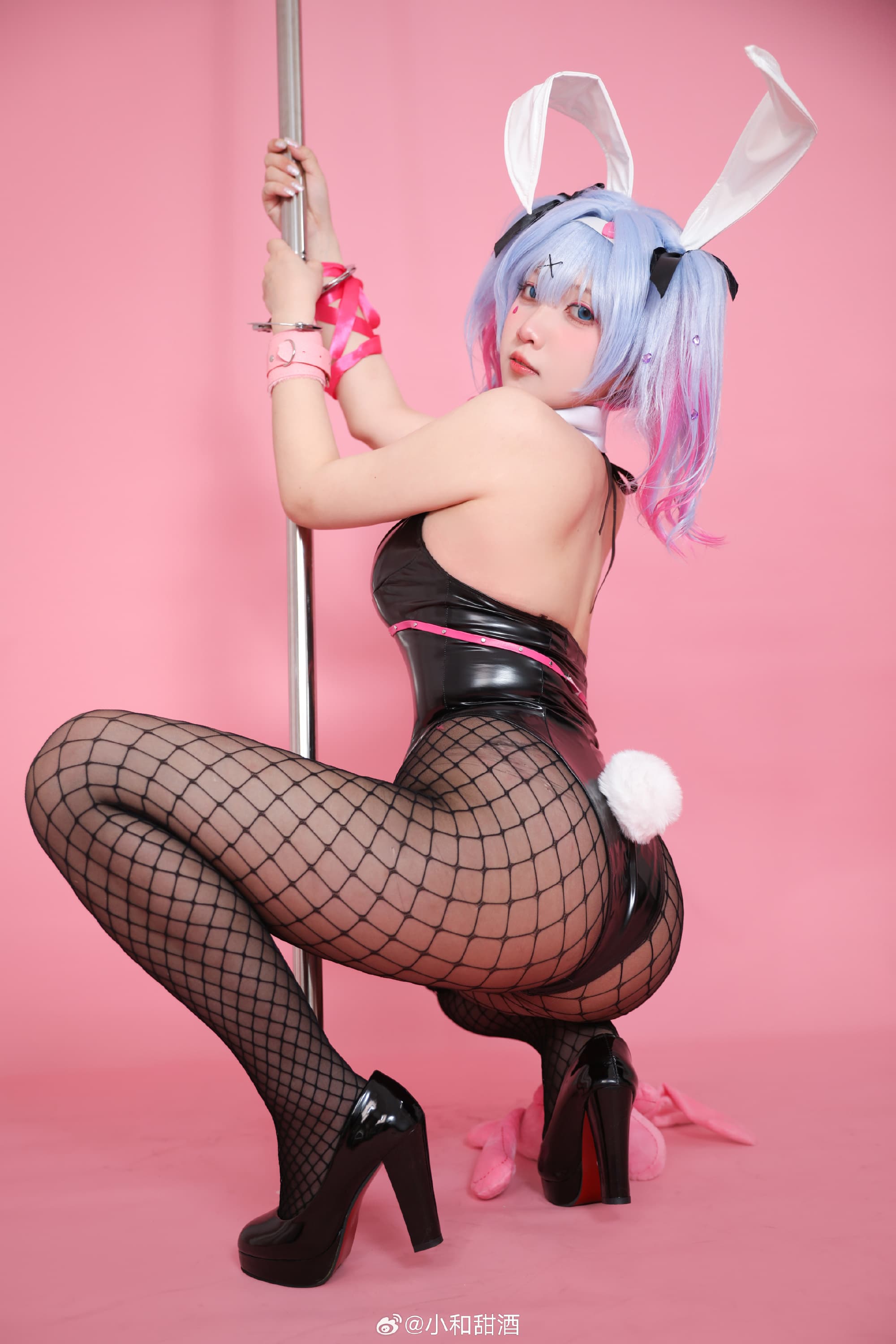 COSPLAY 💗RABBIT HOLE兔子洞🐇🕳️ 初音未来@小和甜酒 COSPLAY-第1张