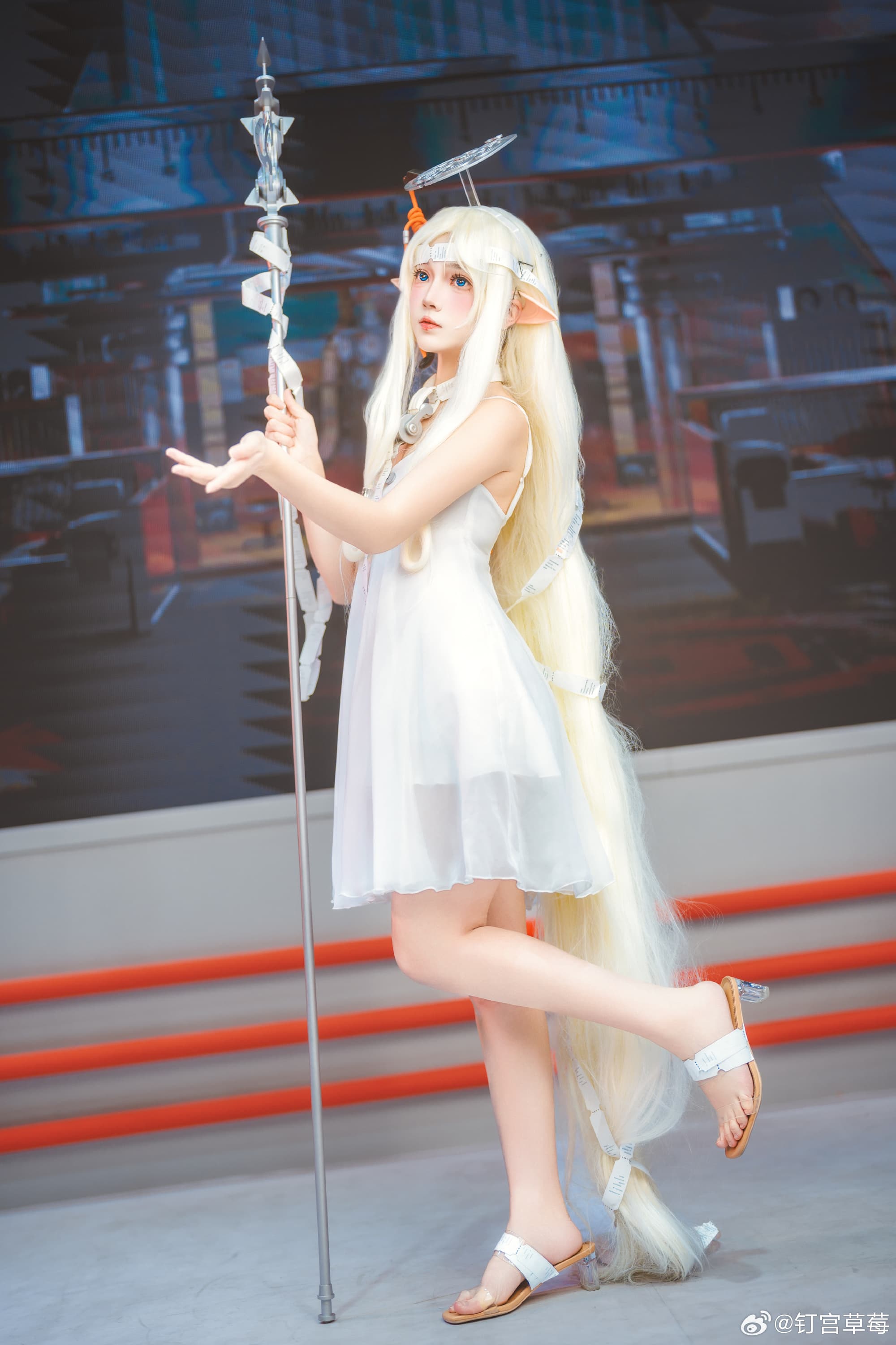 COSPLAY 这个白毛萝莉角色真的很像精灵捏！新月同行 恒沙@钉宫草莓 COSPLAY-第7张