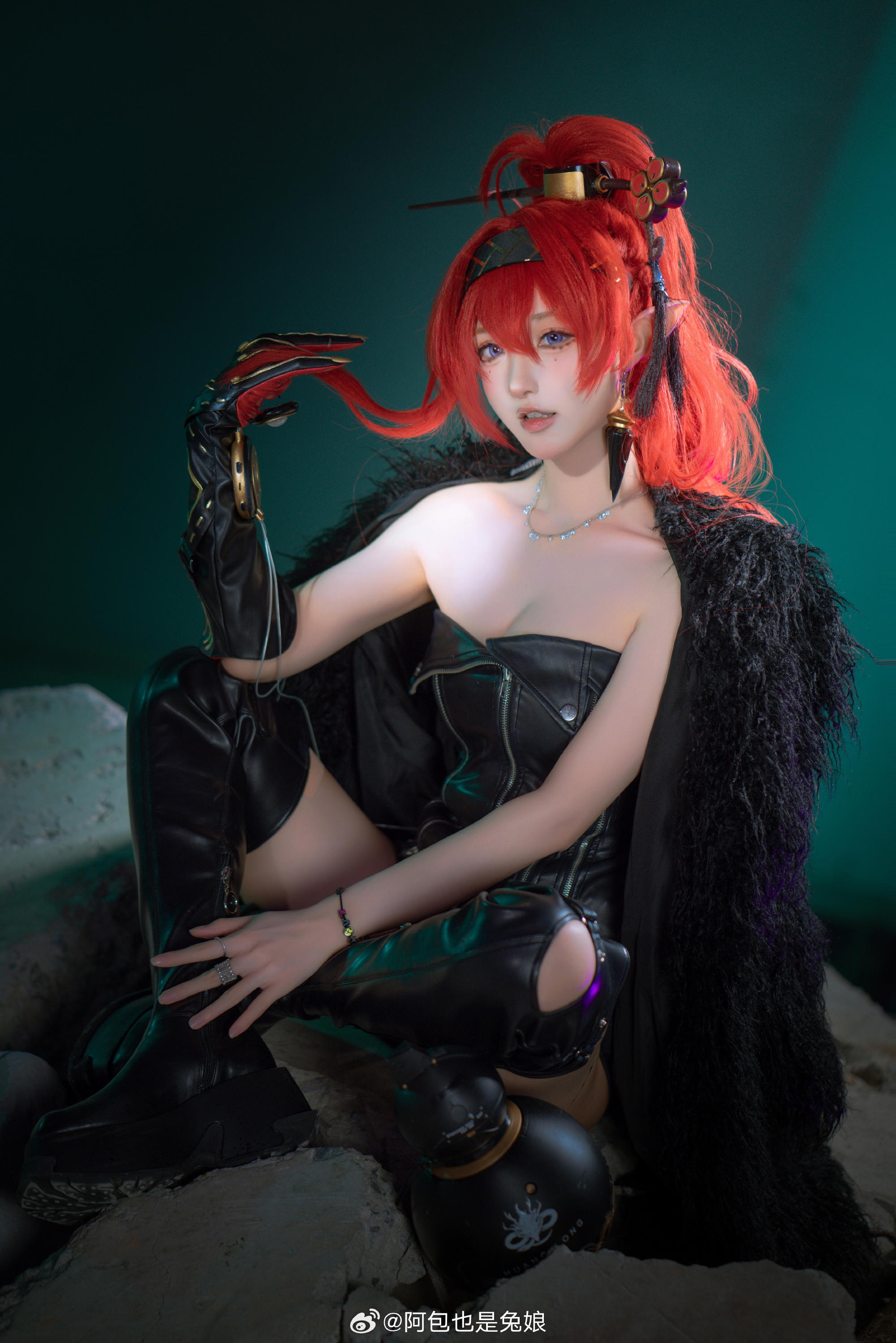 COSPLAY 有着成熟和魅惑感的少女！ 鸣潮 吟霖@阿包也是兔娘 COSPLAY-第1张