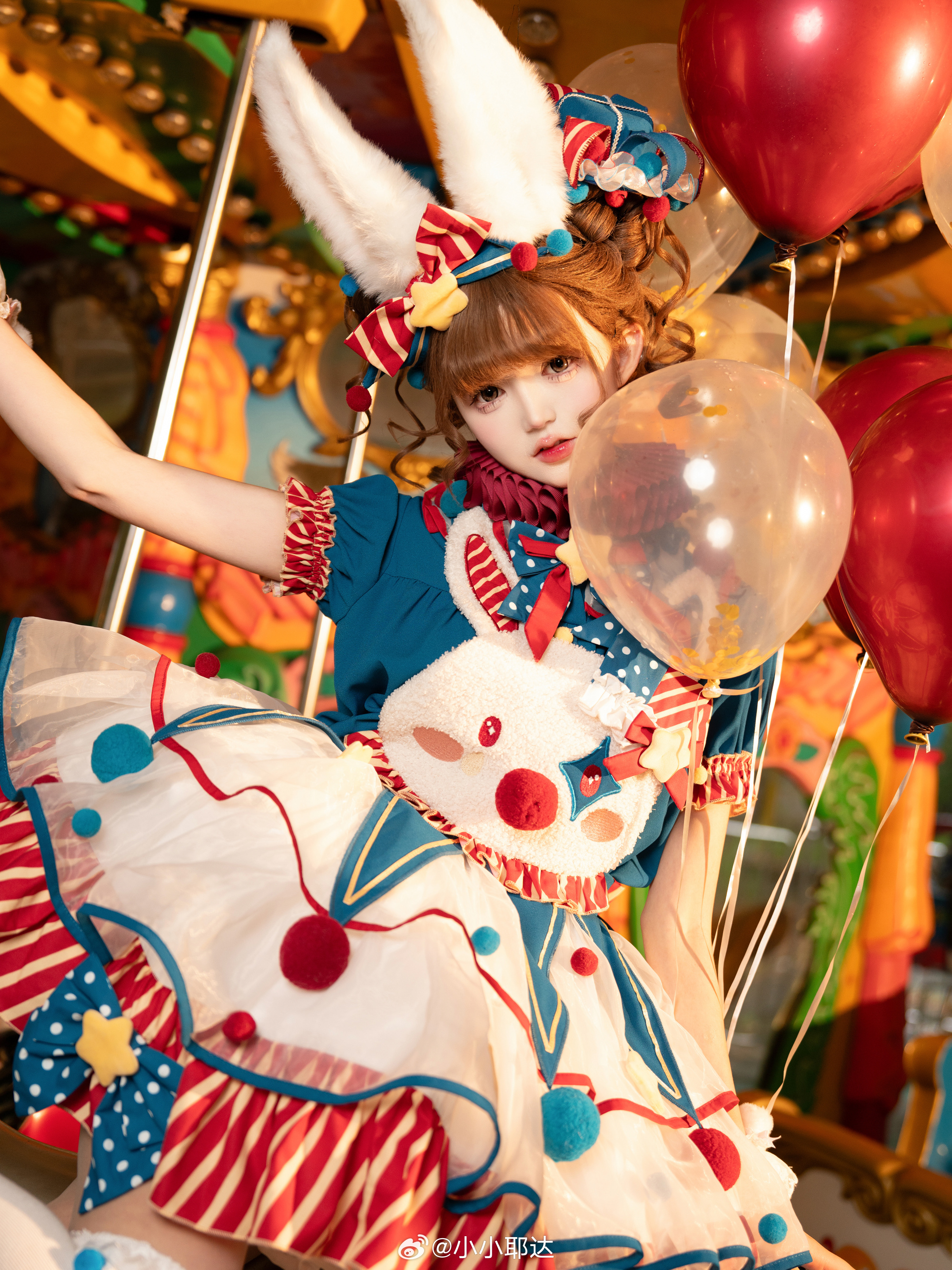 LOLITA 世界像个马戏团🎪@小小耶达 LOLITA-第1张