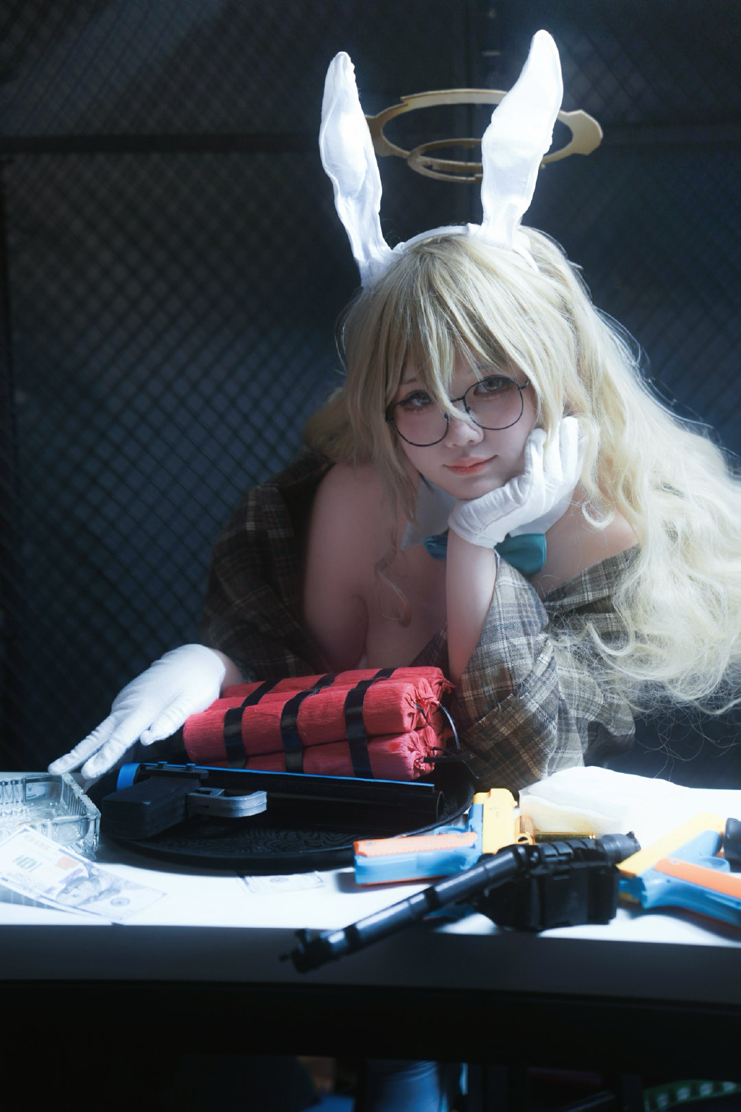 COSPLAY 这样就能成为更完美的…「兔子」了哦。蔚蓝档案@慧眼的奈娜 COSPLAY-第1张