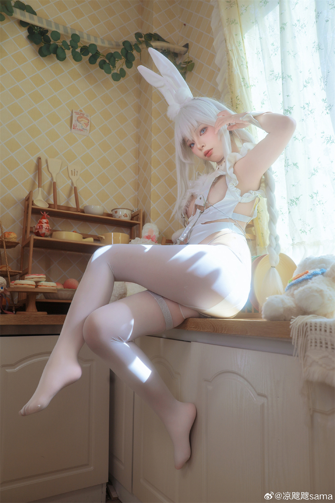 COSPLAY 好困……好想在床上滚来滚去……额，有什么事情吗？ 碧蓝航线 恶毒@凉飕飕sama COSPLAY-第4张