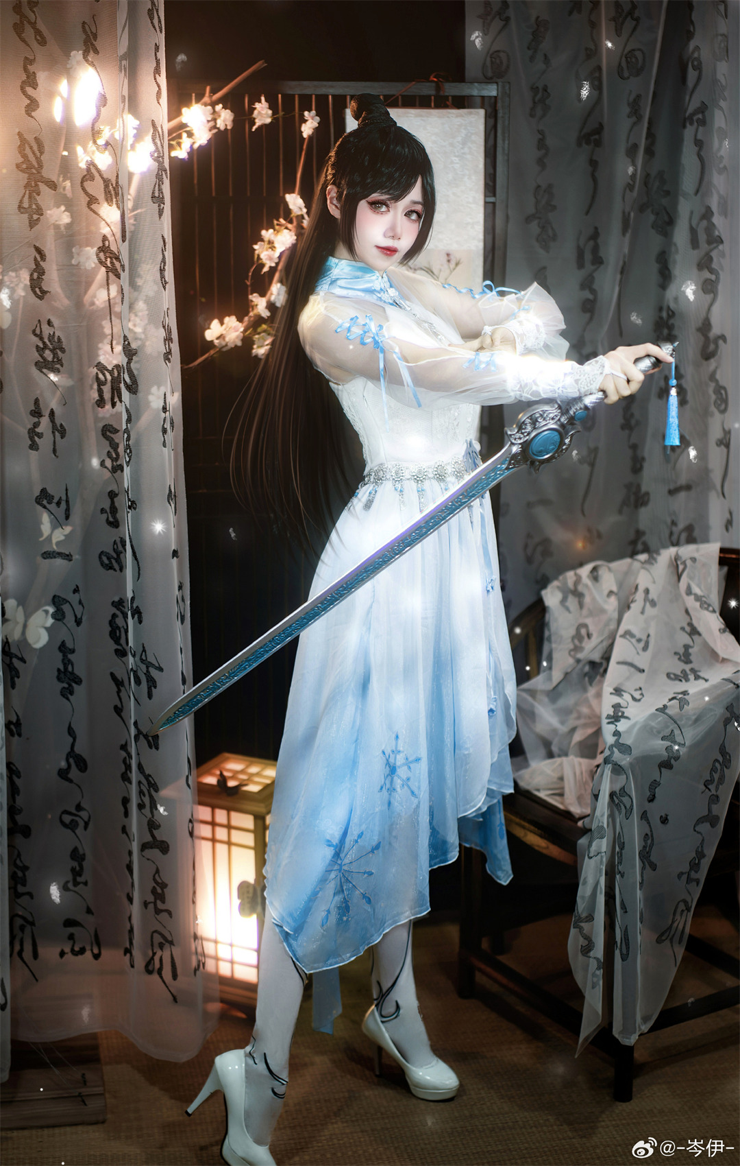 COSPLAY 吾乃无极帝国长公主顾清寒—— 永劫无间 顾清寒@-岑伊- COSPLAY-第6张